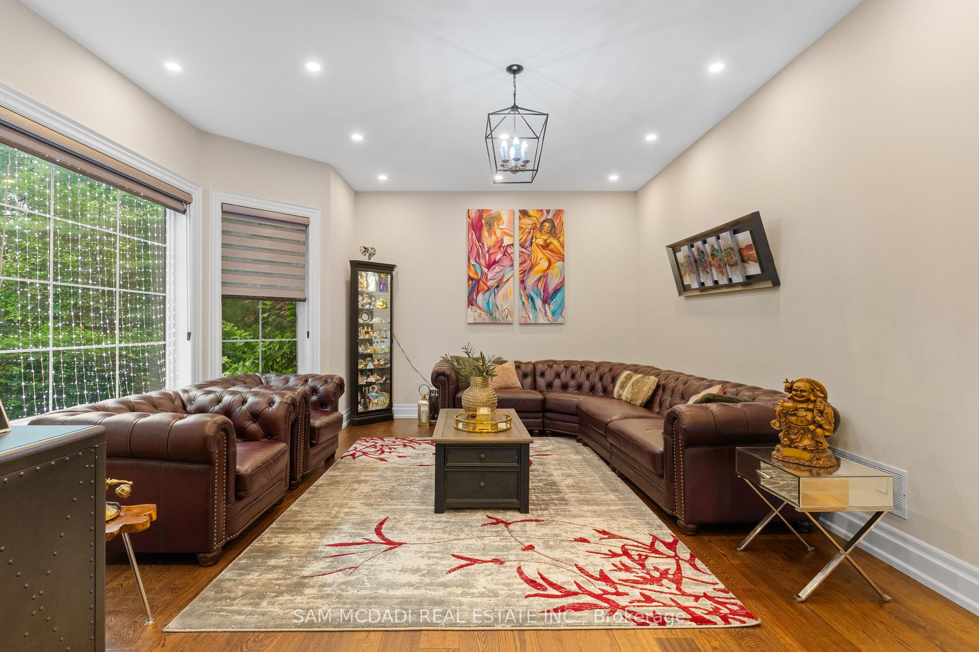 Photo 4 of 834 Edistel Crescent, Mississauga, Lorne Park — HOMEH