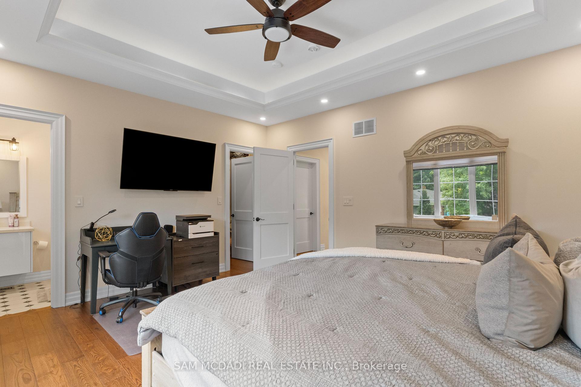 Photo 22 of 834 Edistel Crescent, Mississauga, Lorne Park — HOMEH