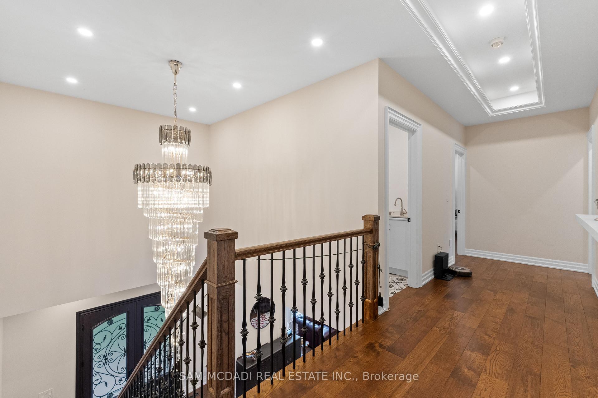 Photo 28 of 834 Edistel Crescent, Mississauga, Lorne Park — HOMEH