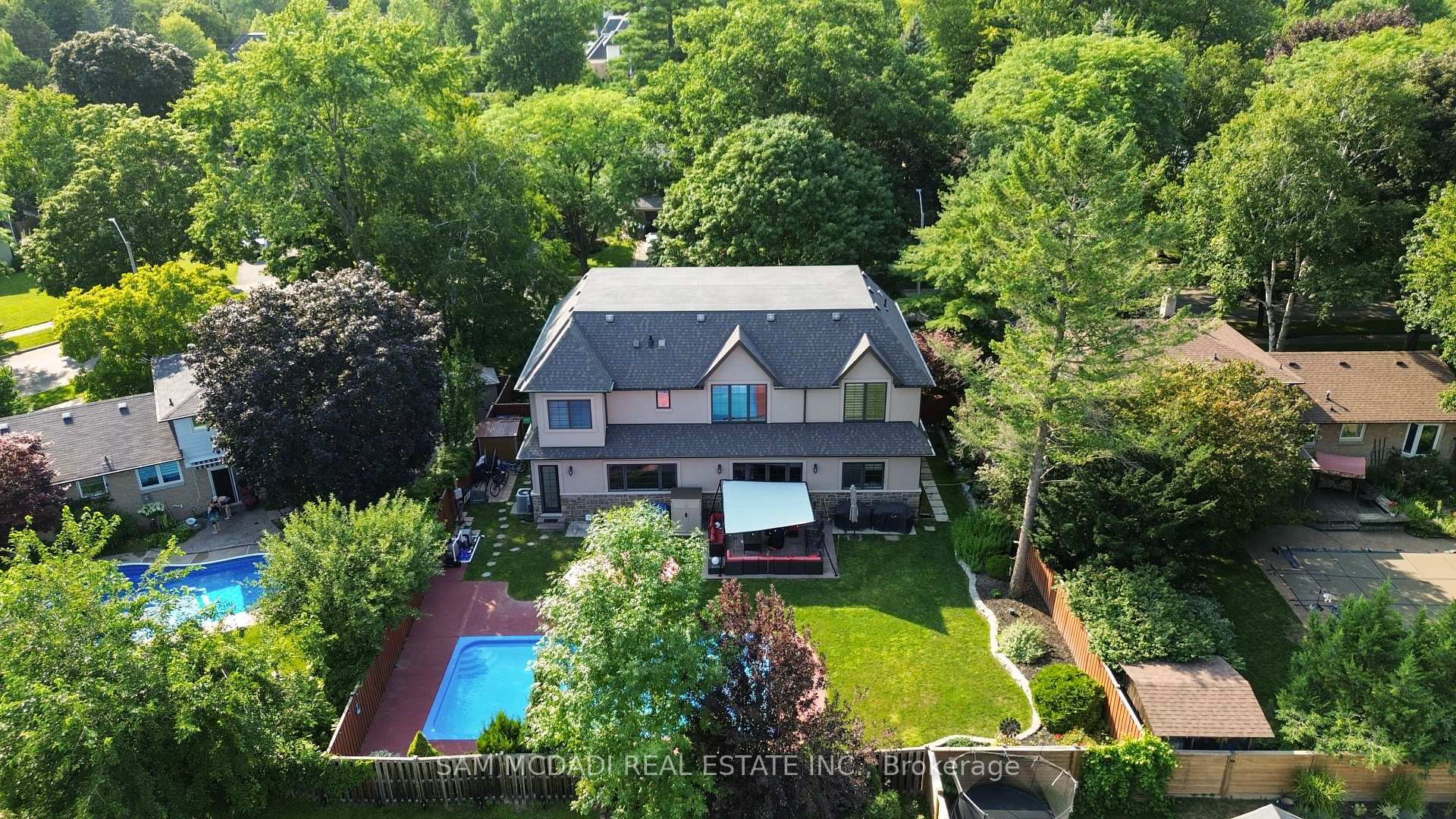Photo 39 of 834 Edistel Crescent, Mississauga, Lorne Park — HOMEH