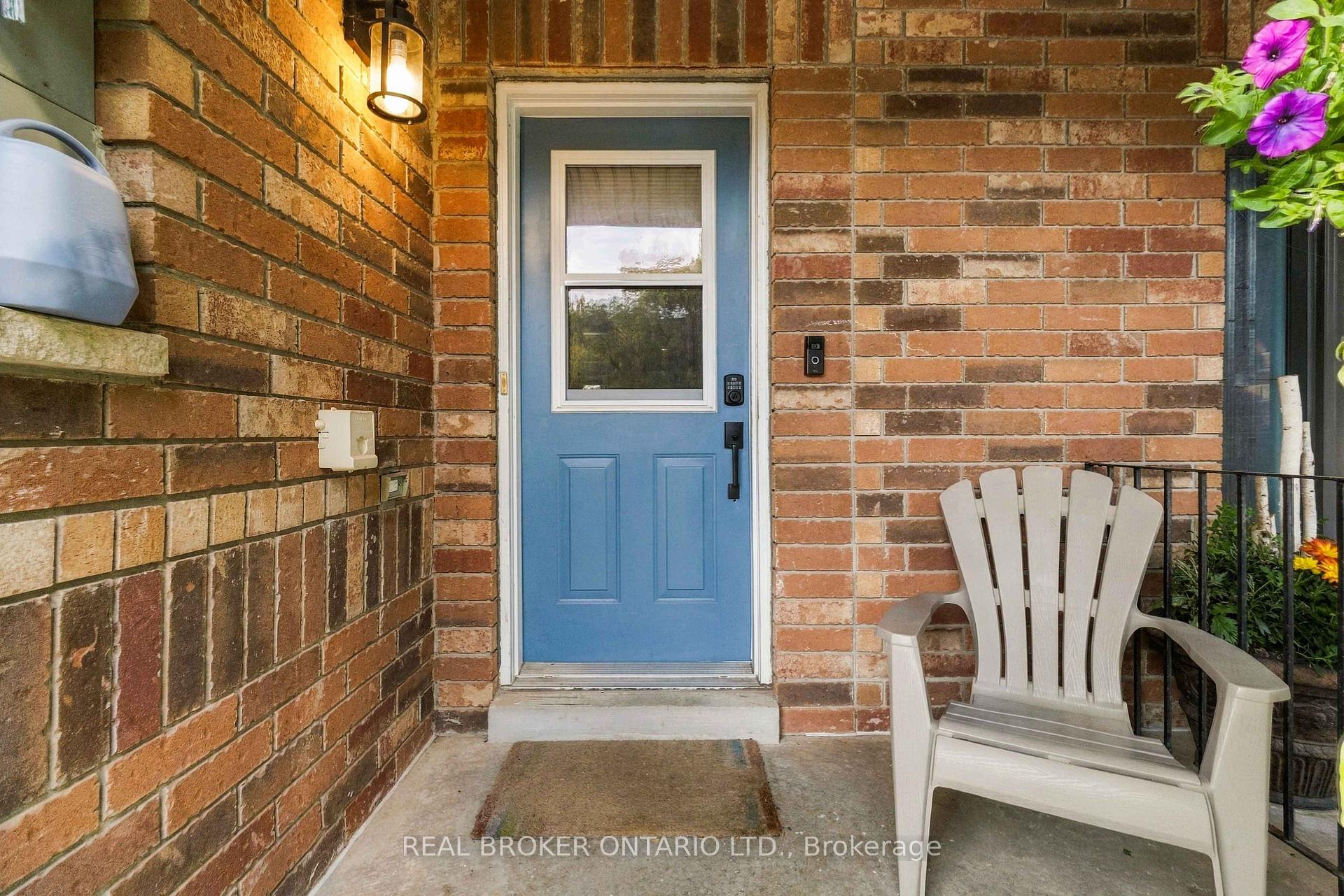 Photo 3 of 1848 Mccoy Avenue, Burlington, Uptown — HOMEH
