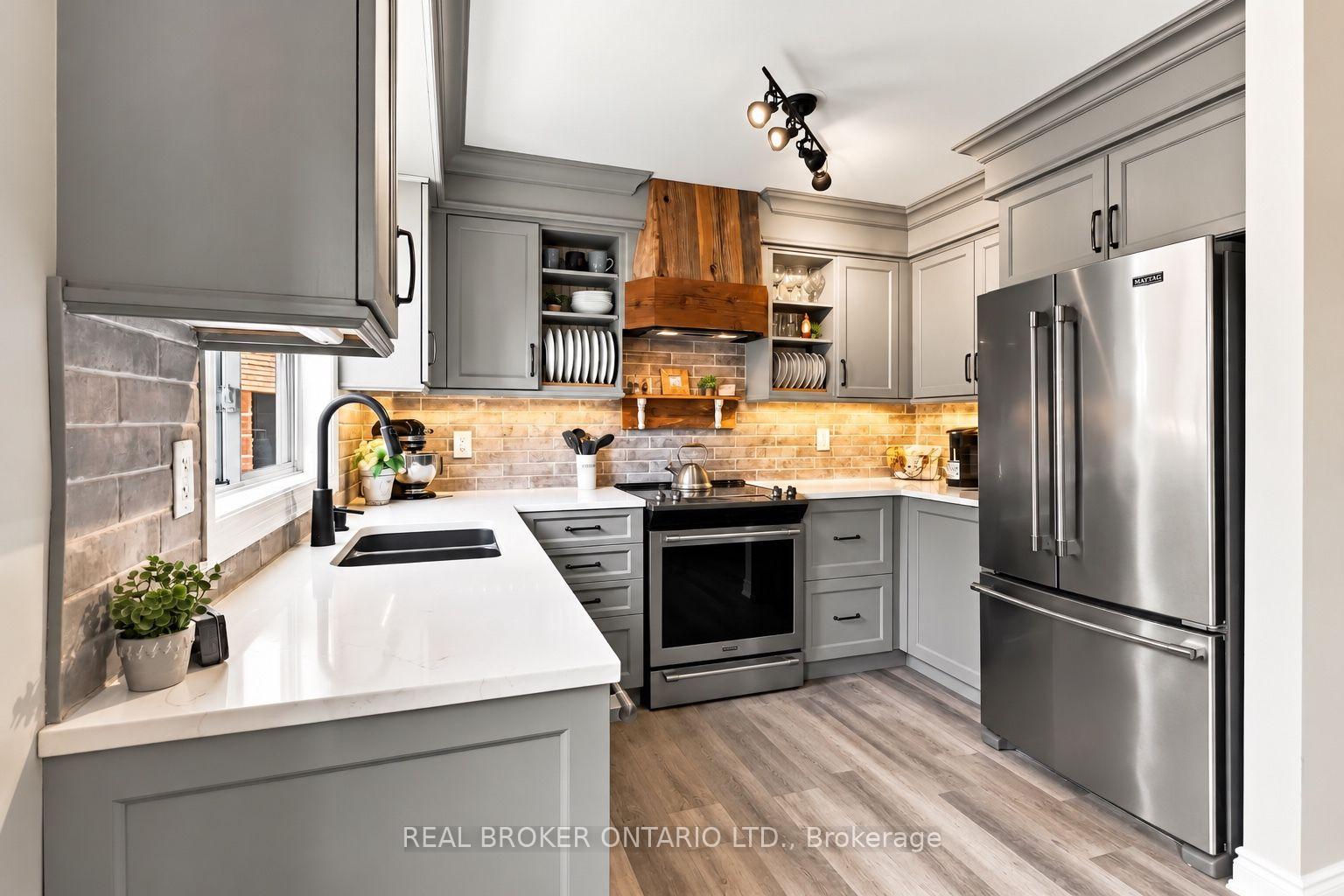 Photo 11 of 1848 Mccoy Avenue, Burlington, Uptown — HOMEH