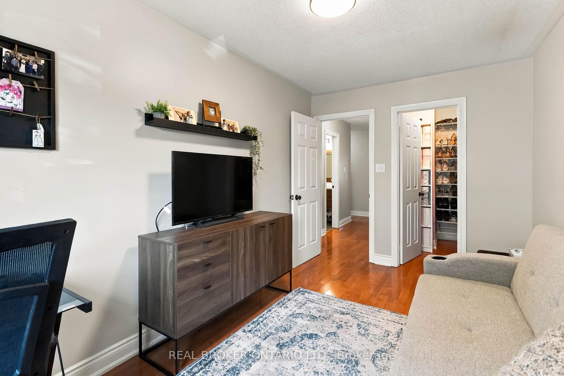 Photo 20 of 1848 Mccoy Avenue, Burlington, Uptown — HOMEH