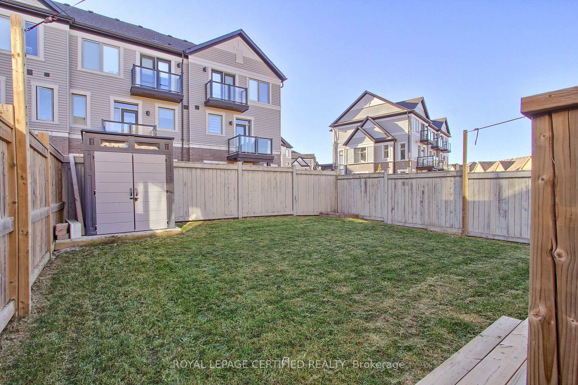Photo 41 of 8 Martin Trail, New Tecumseth, Tottenham — HOMEH