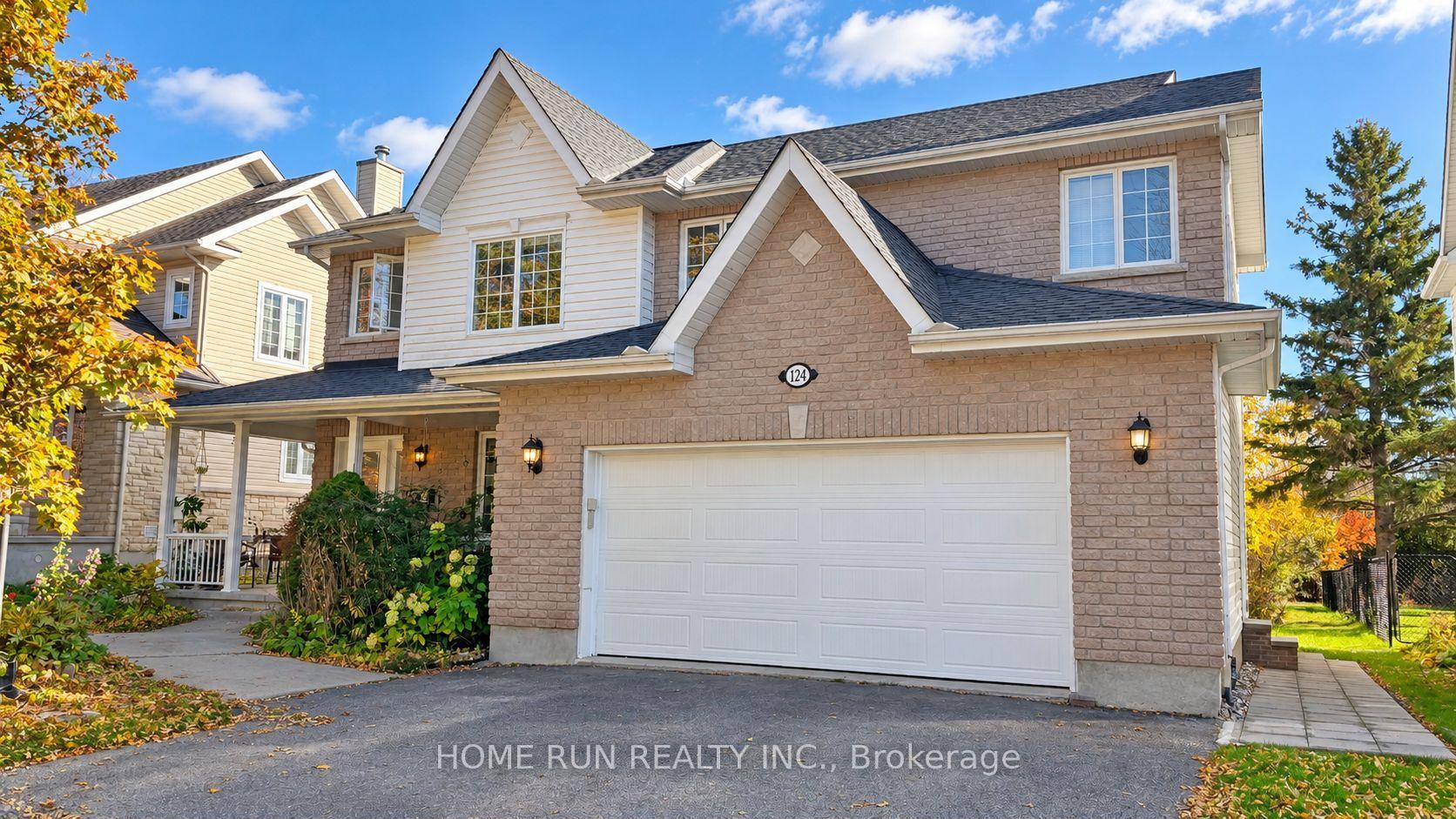Photo 2 of 124 Ridgefield Crescent, Ottawa, Arbeatha Park — HOMEH