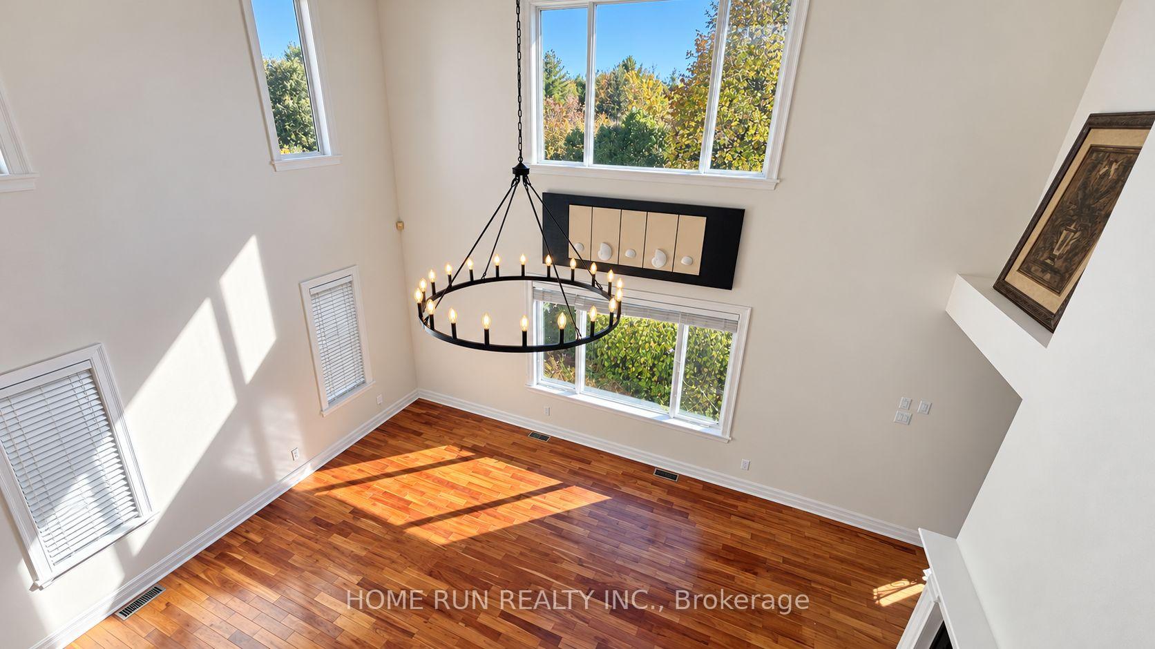 Photo 11 of 124 Ridgefield Crescent, Ottawa, Arbeatha Park — HOMEH