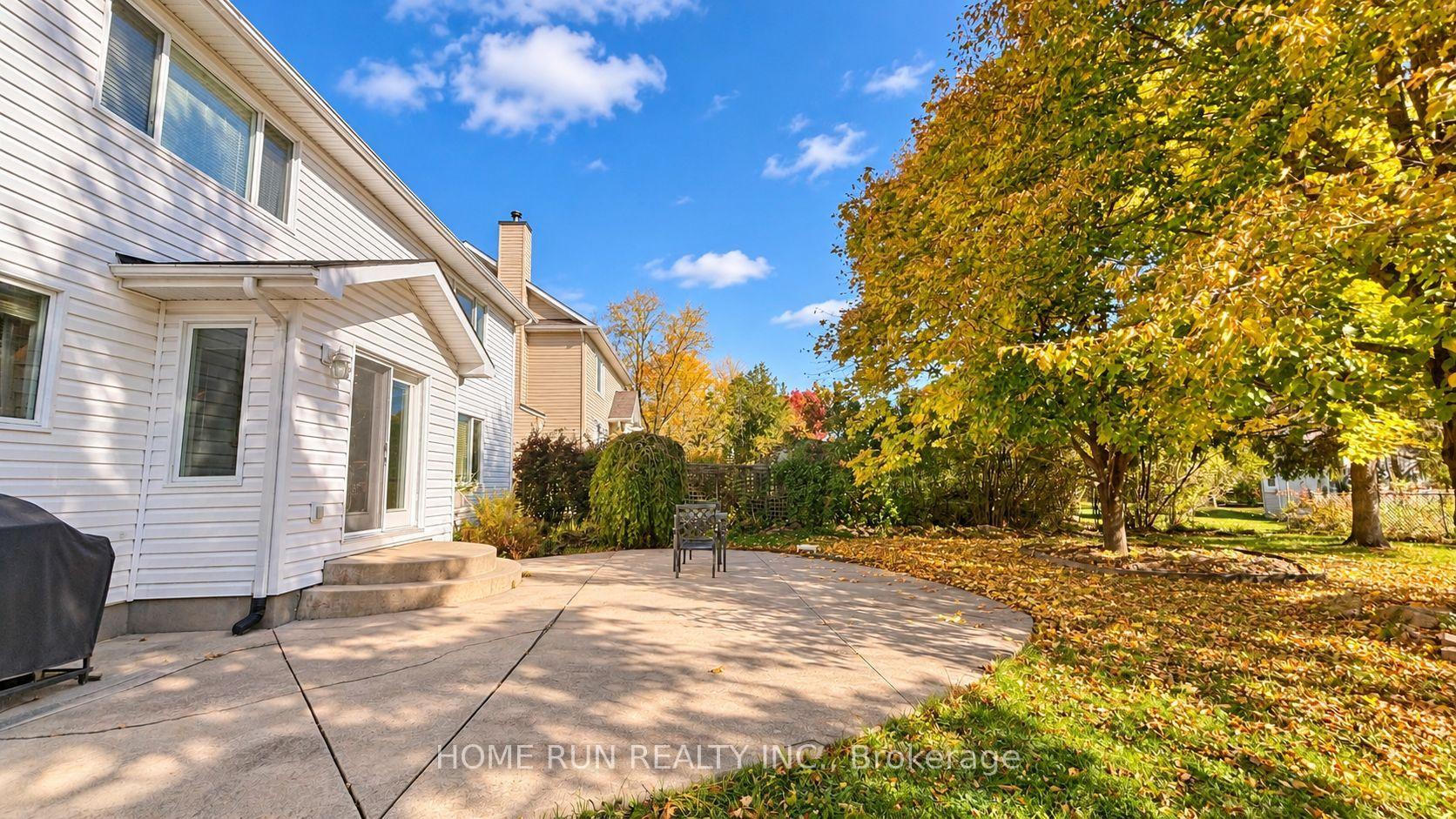 Photo 33 of 124 Ridgefield Crescent, Ottawa, Arbeatha Park — HOMEH