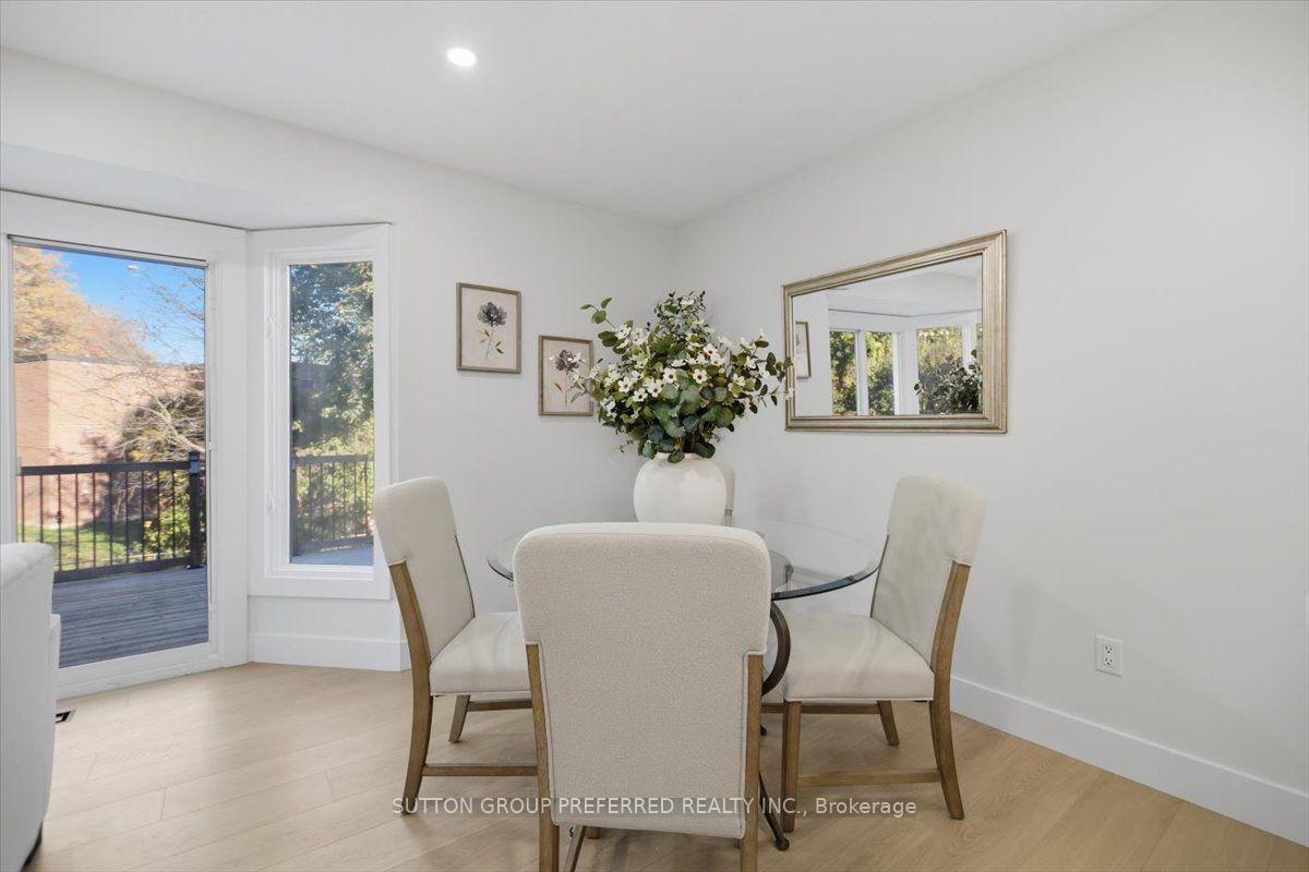 Photo 18 of 74 Winding Woods Crescent, London, North F — HOMEH