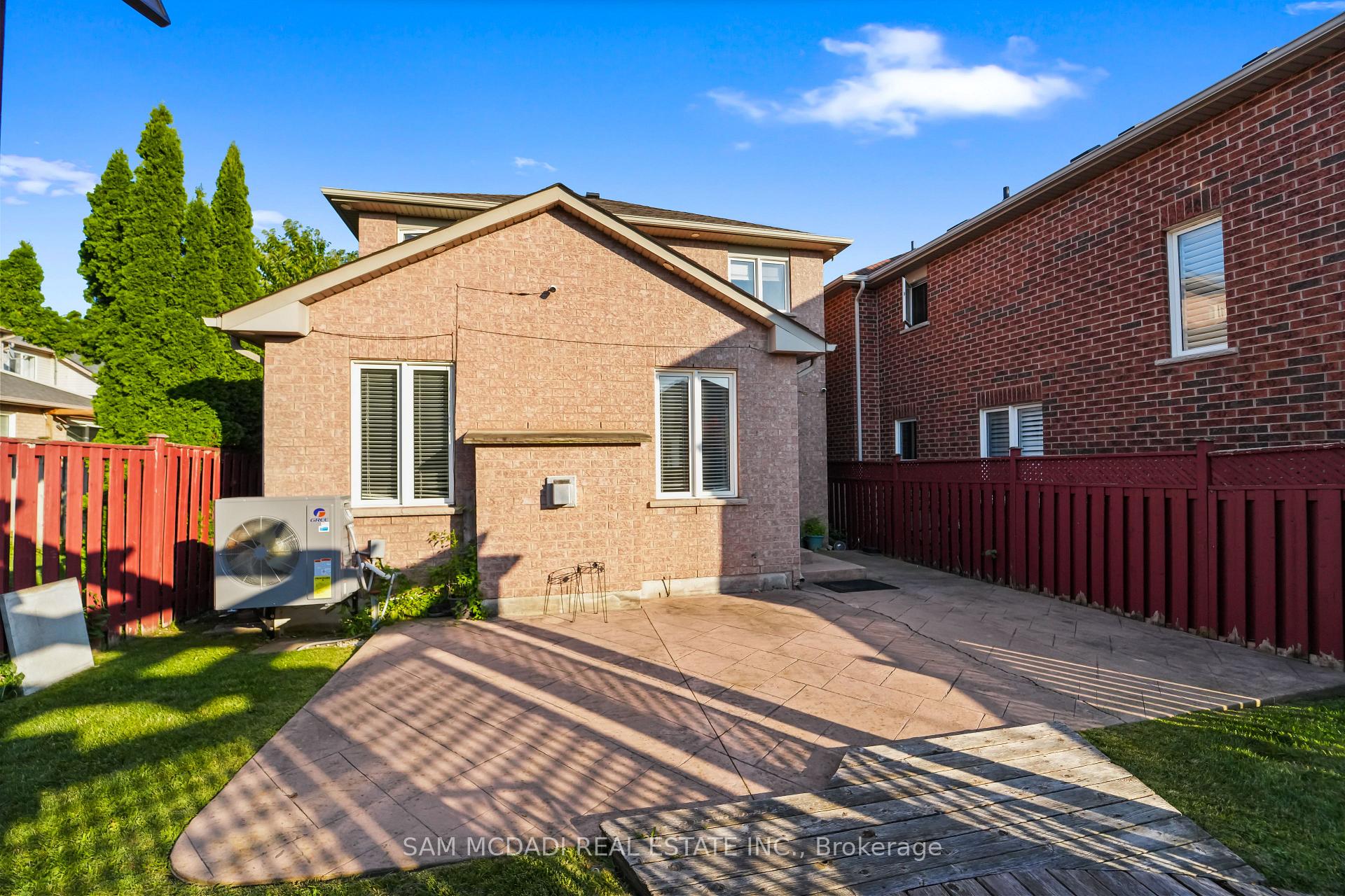 Photo 29 of 3191 Oakview Road, Mississauga, Meadowvale — HOMEH