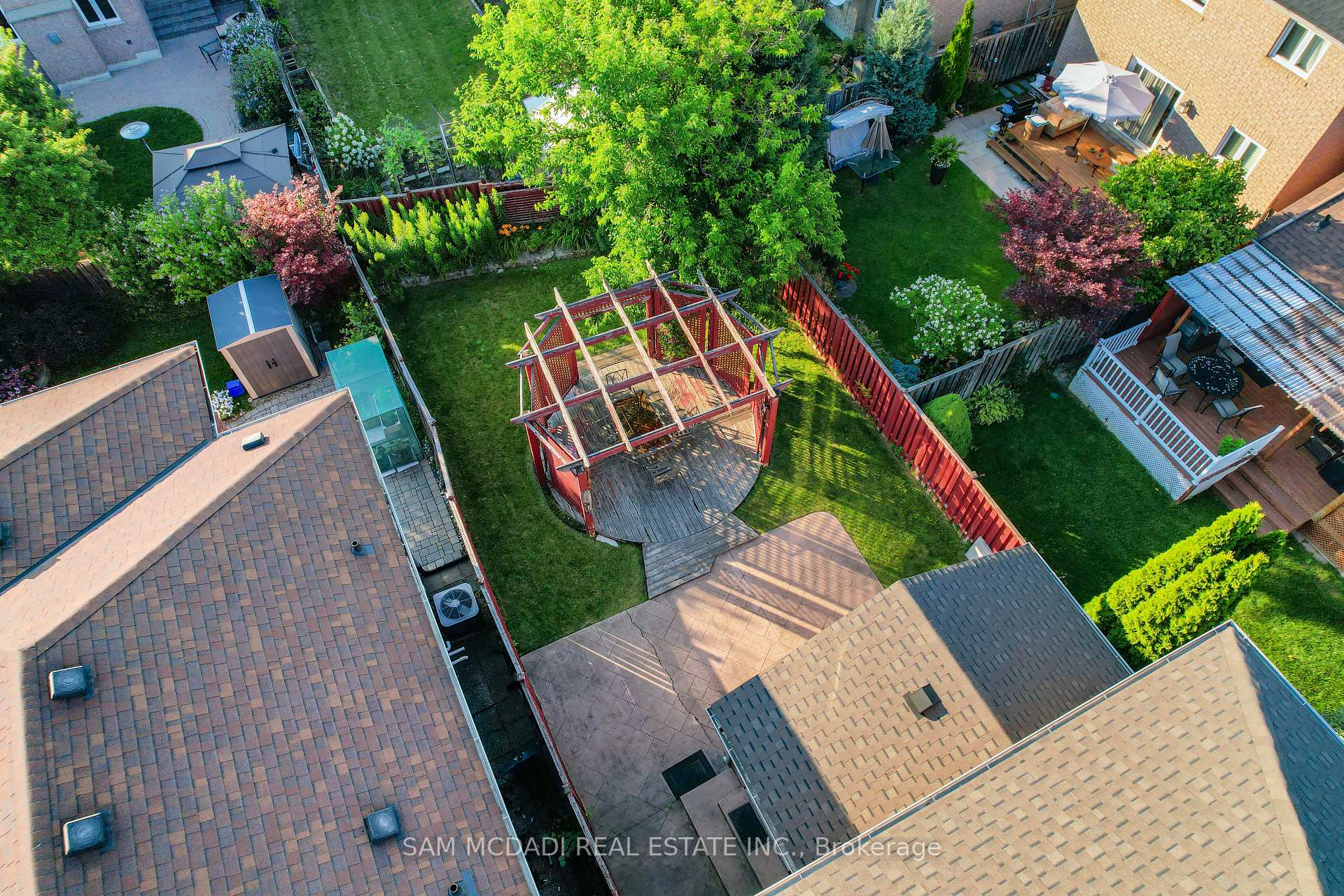 Photo 33 of 3191 Oakview Road, Mississauga, Meadowvale — HOMEH