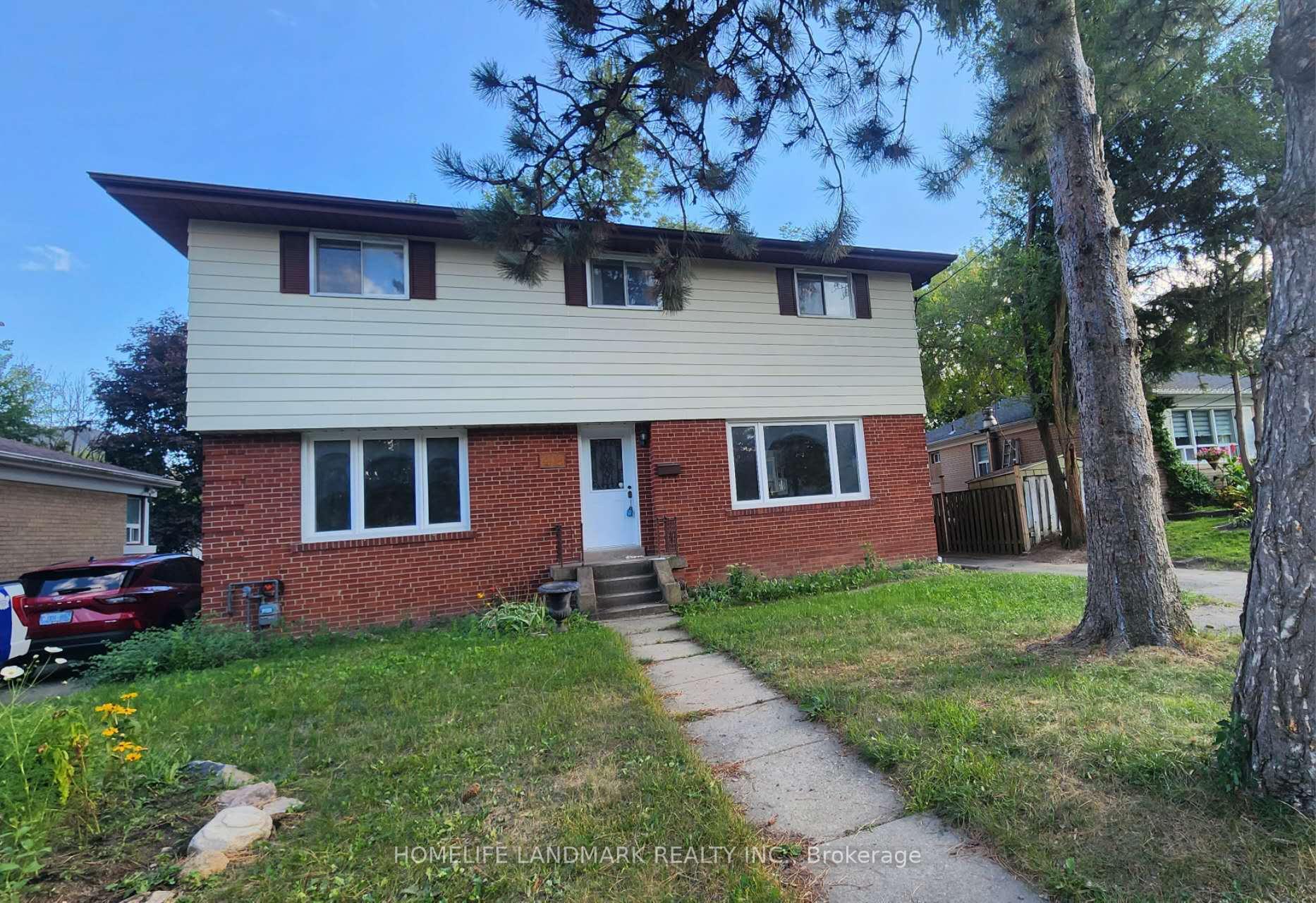 Photo of 42 Cartier Crescent