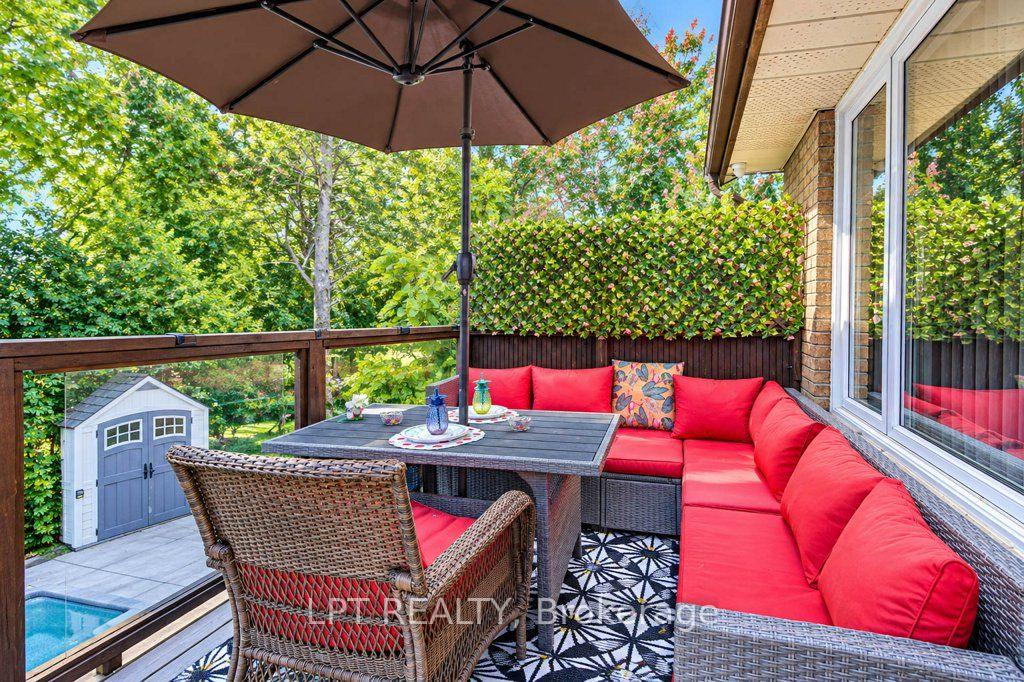 Photo 47 of 28 Bridlewood Drive E, Guelph, Kortright Hills — HOMEH