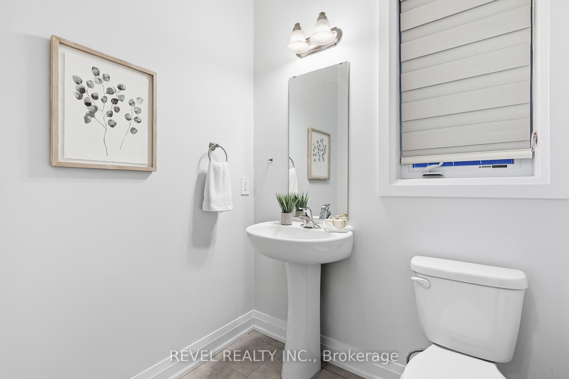 Photo 31 of 13 Corley Street, Kawartha Lakes, Lindsay — HOMEH