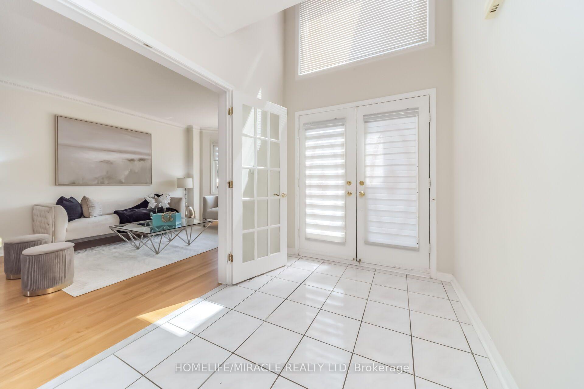 Photo 2 of 32 Gold Tree Street, Brampton, Sandringham-Wellington — HOMEH