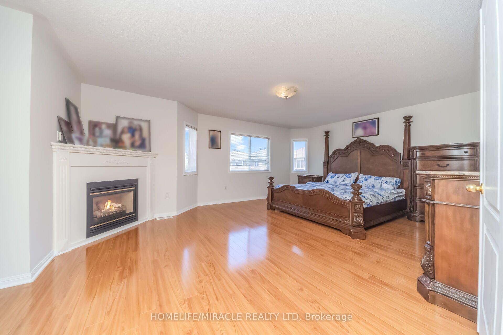 Photo 28 of 32 Gold Tree Street, Brampton, Sandringham-Wellington — HOMEH