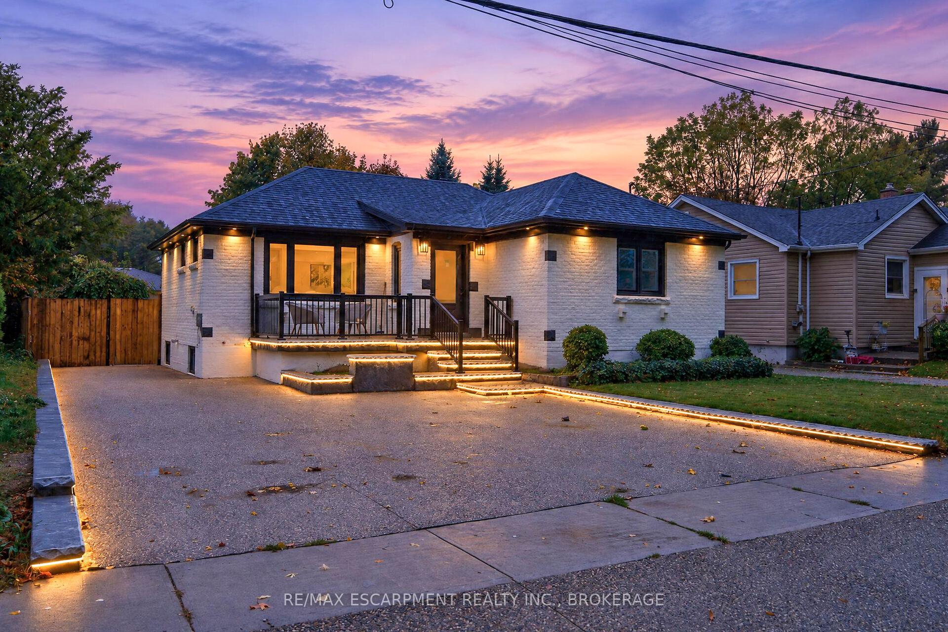 Photo 1 of 5662 Morden Drive, Niagara Falls, Cherrywood — HOMEH