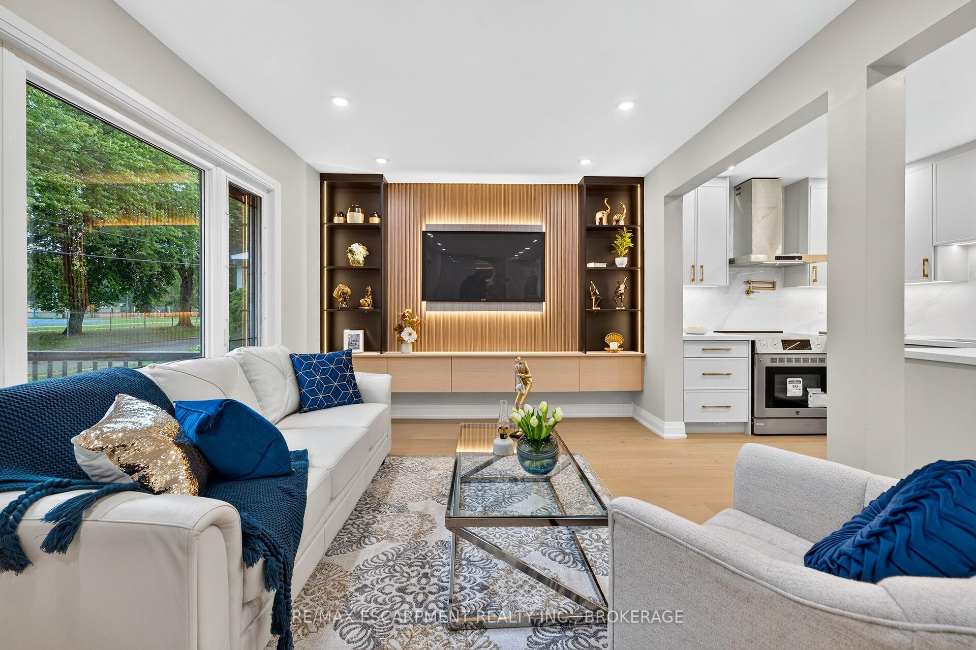 Photo 12 of 5662 Morden Drive, Niagara Falls, Cherrywood — HOMEH