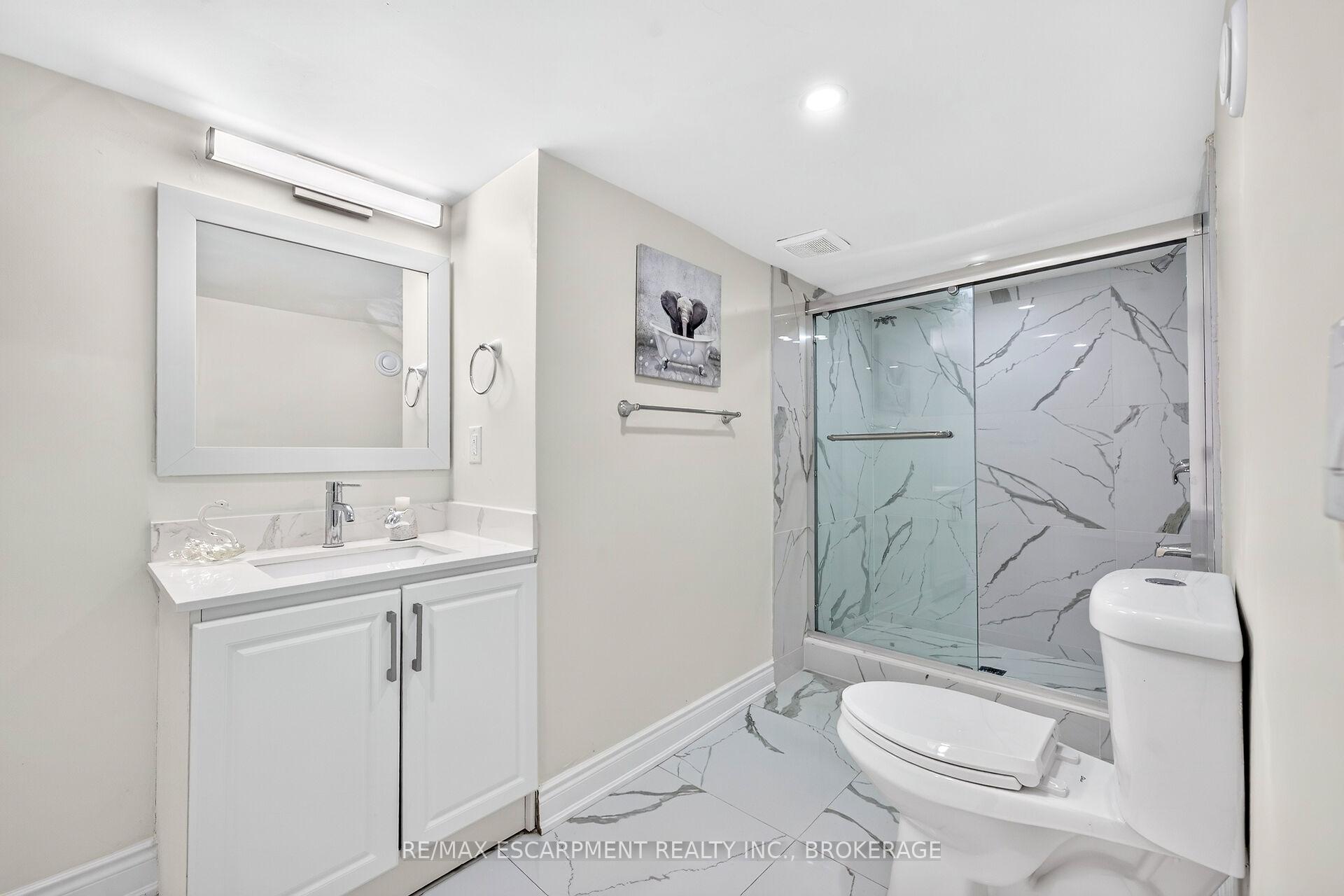 Photo 39 of 5662 Morden Drive, Niagara Falls, Cherrywood — HOMEH