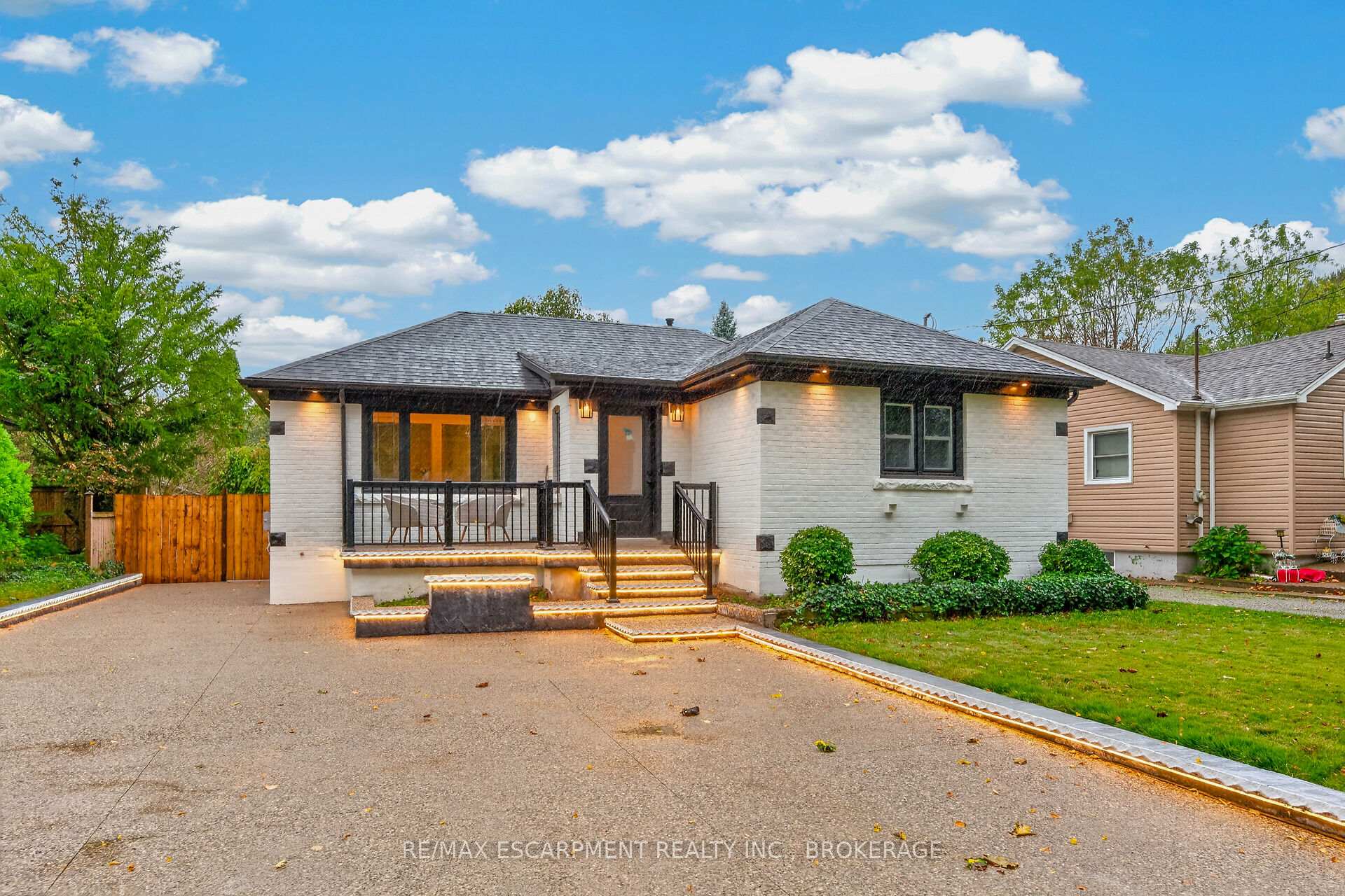 Photo 49 of 5662 Morden Drive, Niagara Falls, Cherrywood — HOMEH