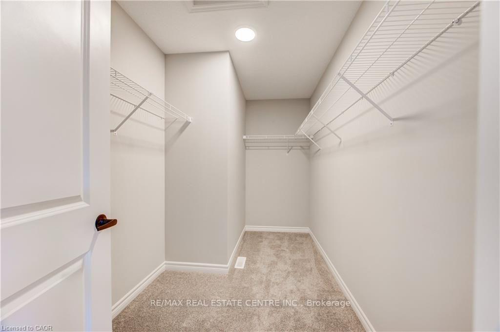 Photo 23 of 1761 Finley Crescent, London, North I — HOMEH