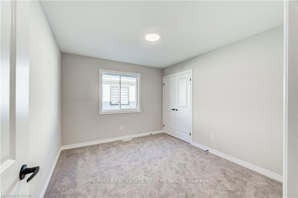 Photo 27 of 1761 Finley Crescent, London, North I — HOMEH