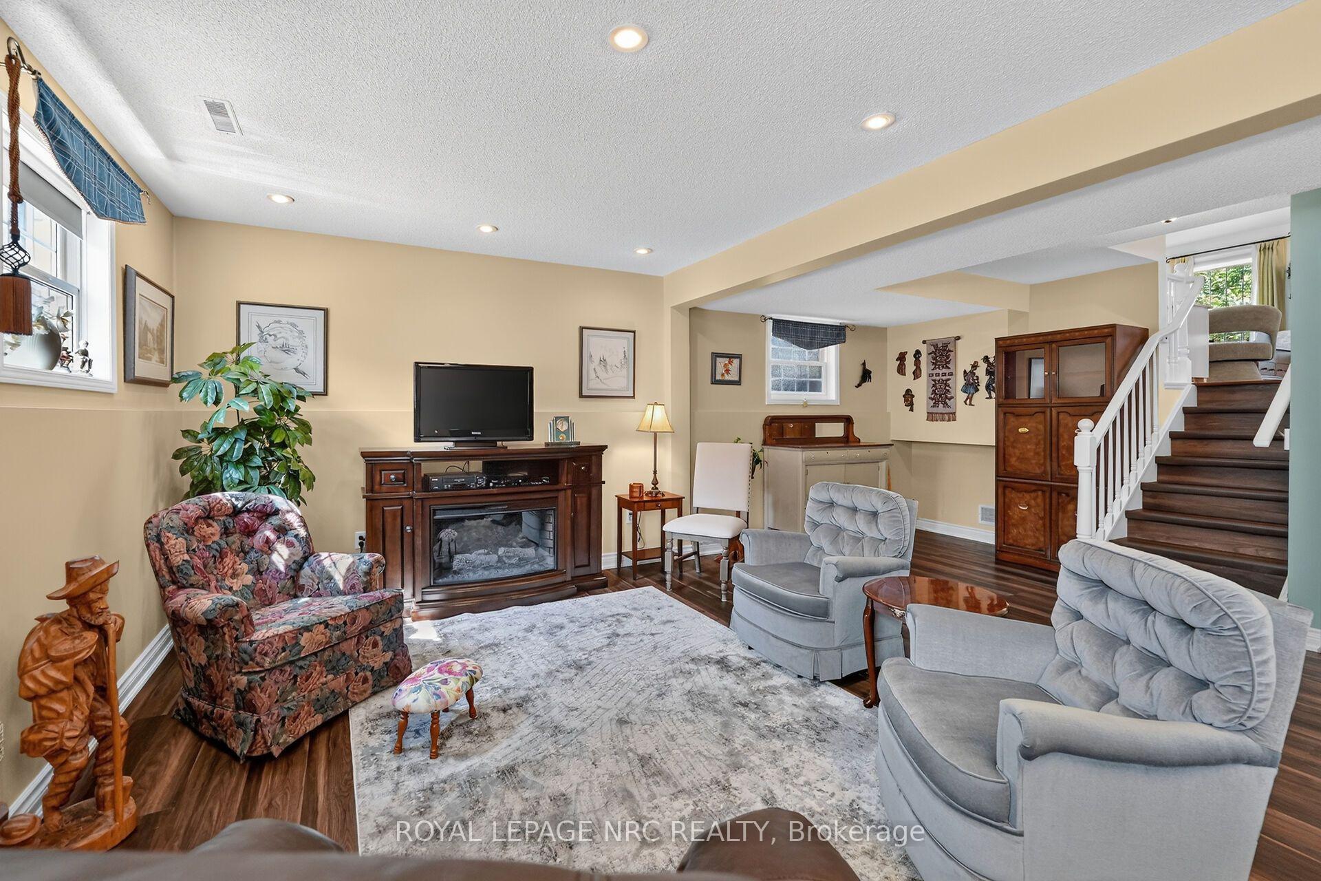 Photo 17 of 123 A&B First Street Louth, St. Catharines, Grapeview — HOMEH