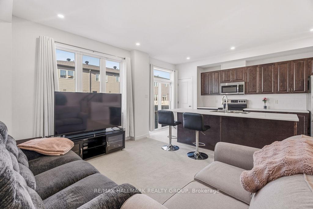 Photo 15 of 669 Jerome Jodoin Drive, Ottawa, Avalon West — HOMEH