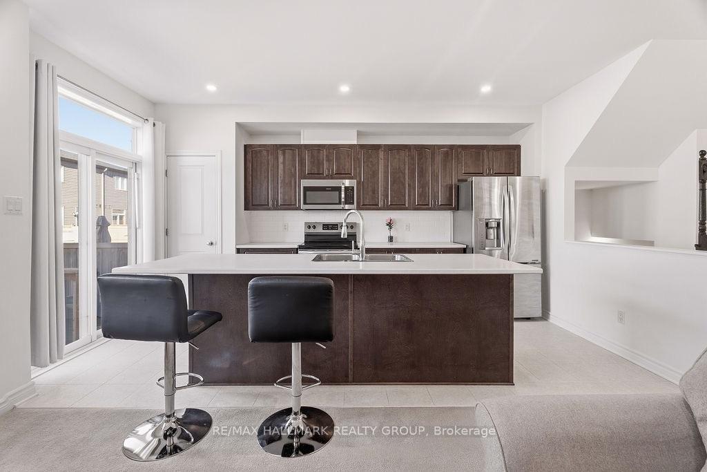 Photo 18 of 669 Jerome Jodoin Drive, Ottawa, Avalon West — HOMEH