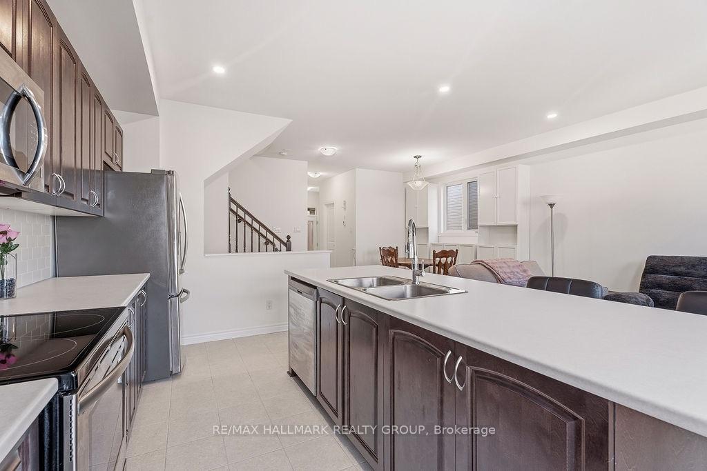 Photo 21 of 669 Jerome Jodoin Drive, Ottawa, Avalon West — HOMEH