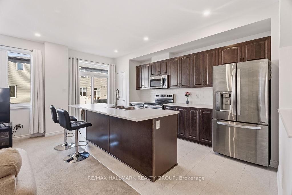 Photo 24 of 669 Jerome Jodoin Drive, Ottawa, Avalon West — HOMEH