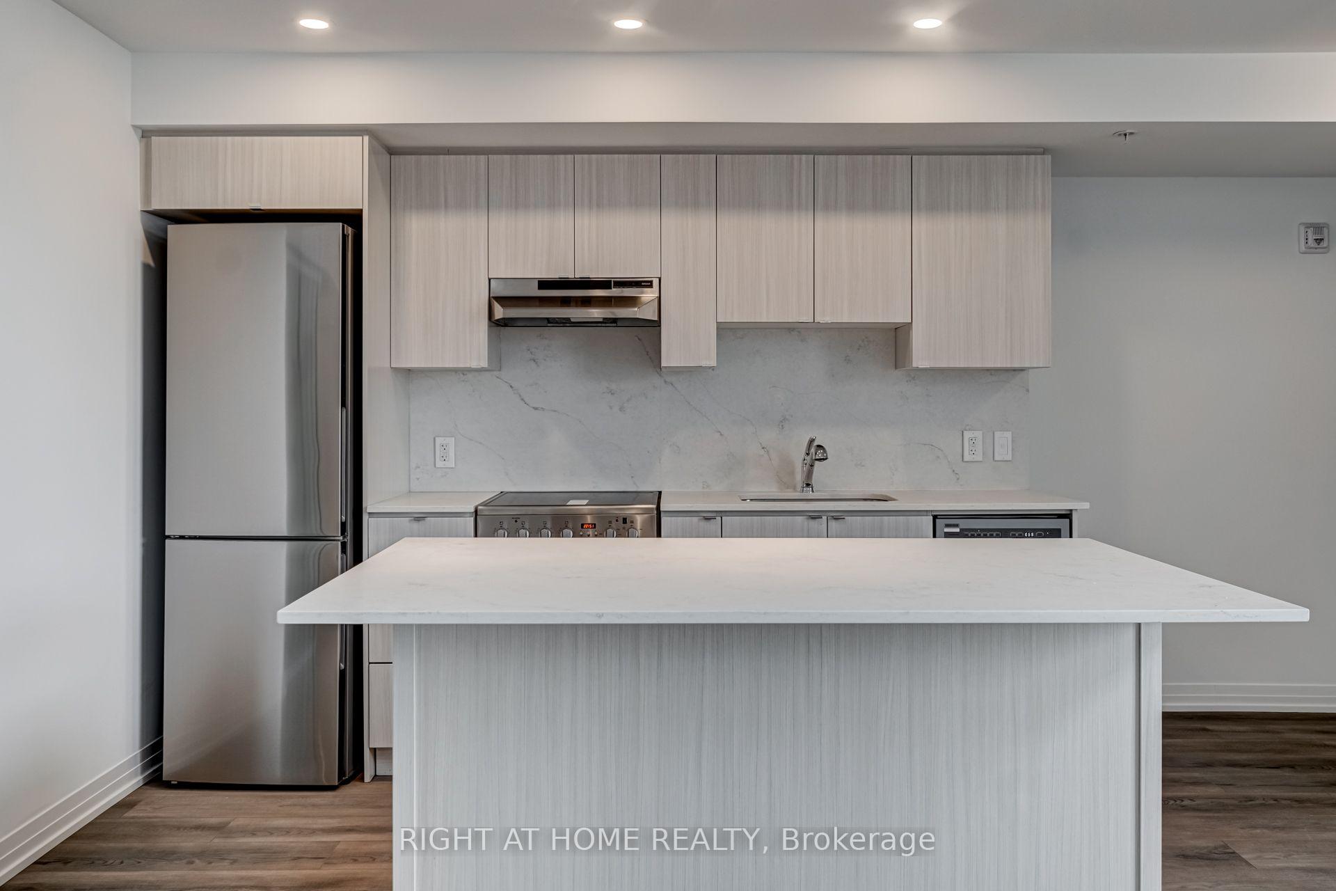 Photo 11 of Unit 105, 408 Brown's Line, Etobicoke, Alderwood — HOMEH
