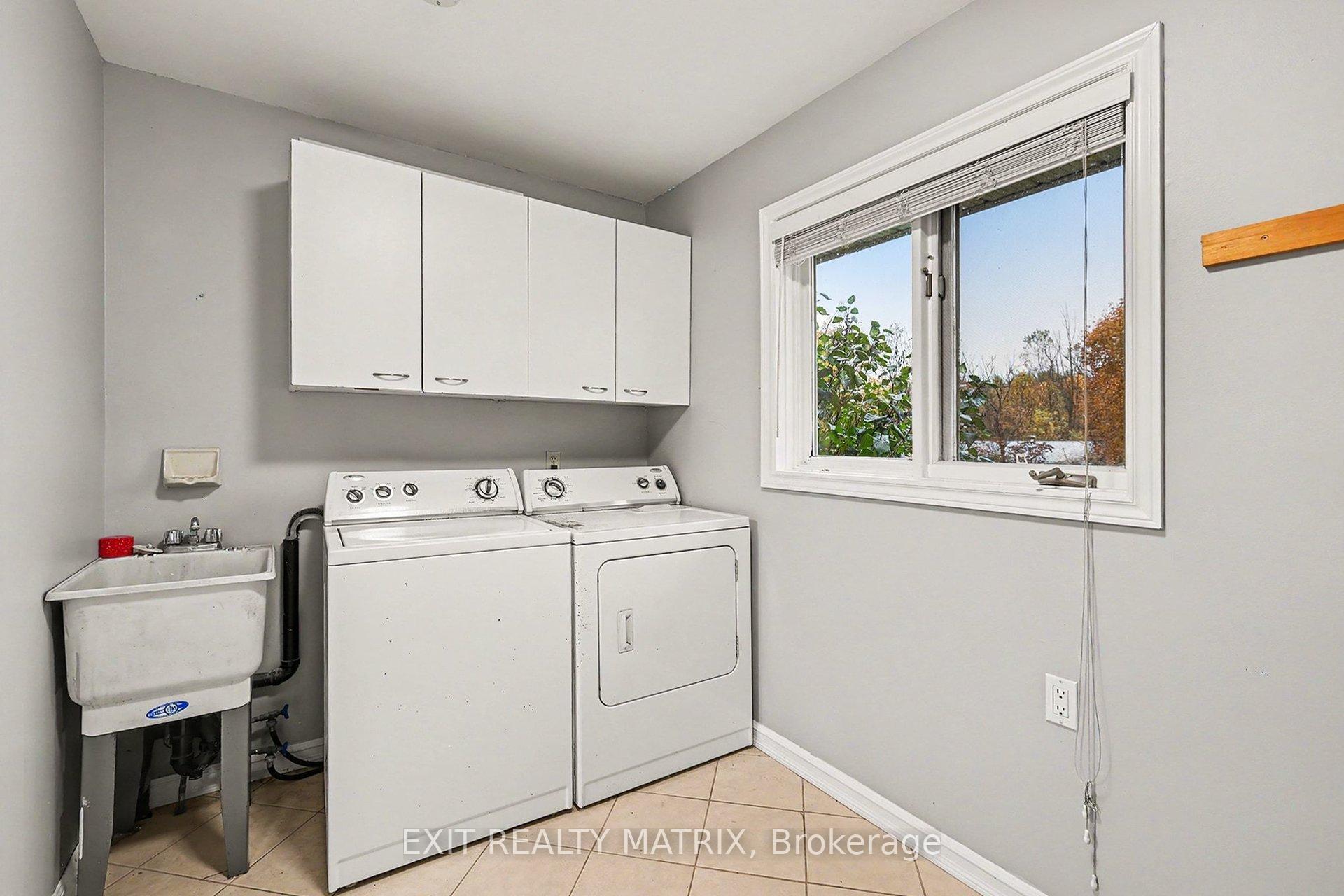 Photo 14 of 2380 Yorks Corners Road, Ottawa, Metcalfe — HOMEH
