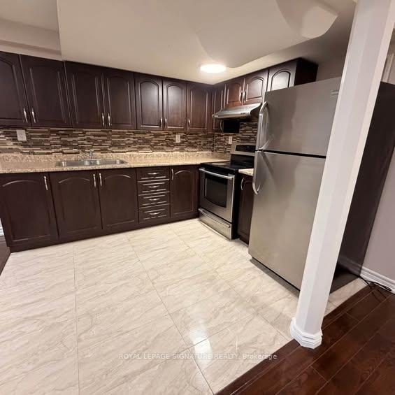 Photo 6 of 44 Perkins Drive, Brampton, Northwest Sandalwood Parkway — HOMEH