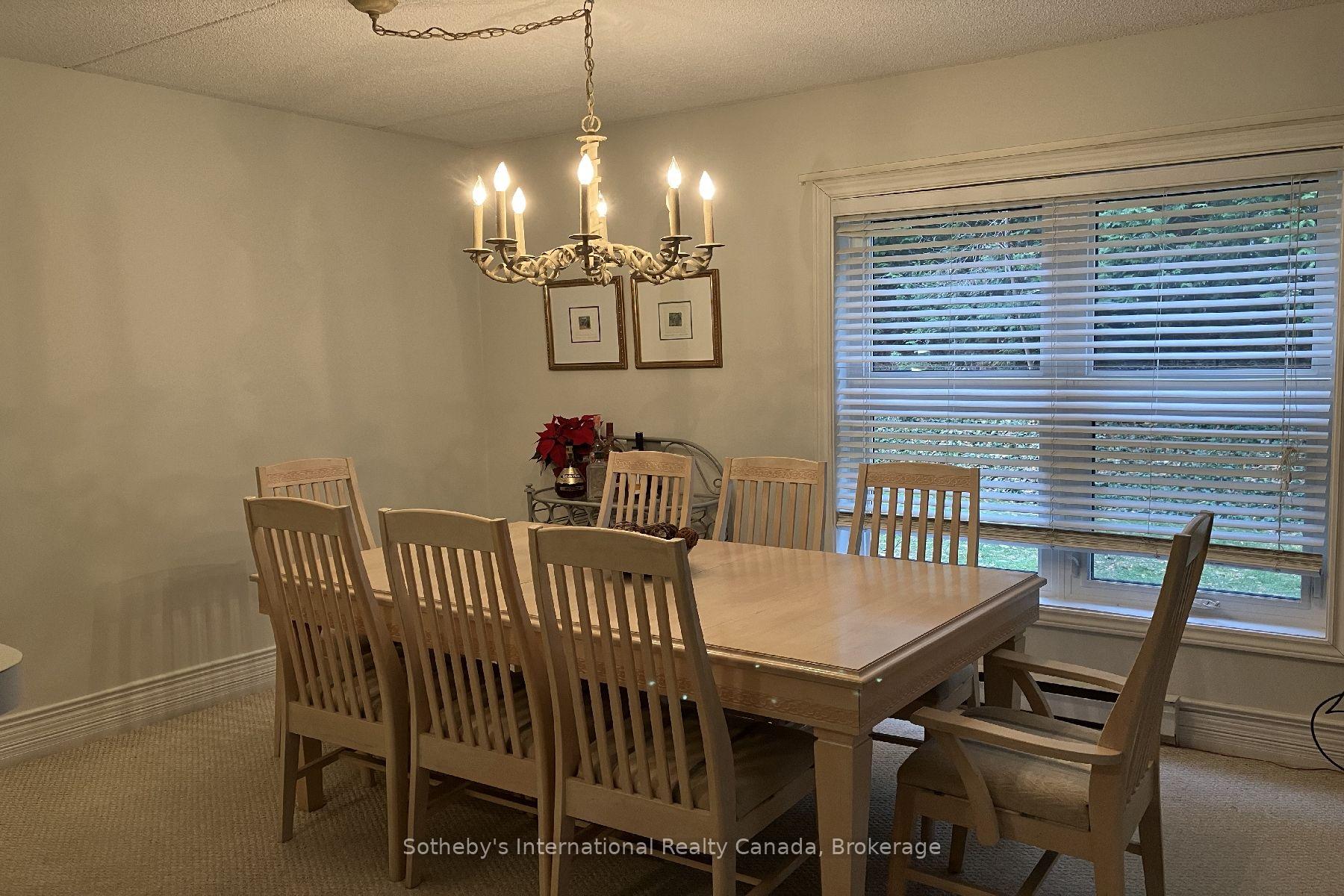 Photo 12 of 903 Cedar Pointe Court, Collingwood — HOMEH