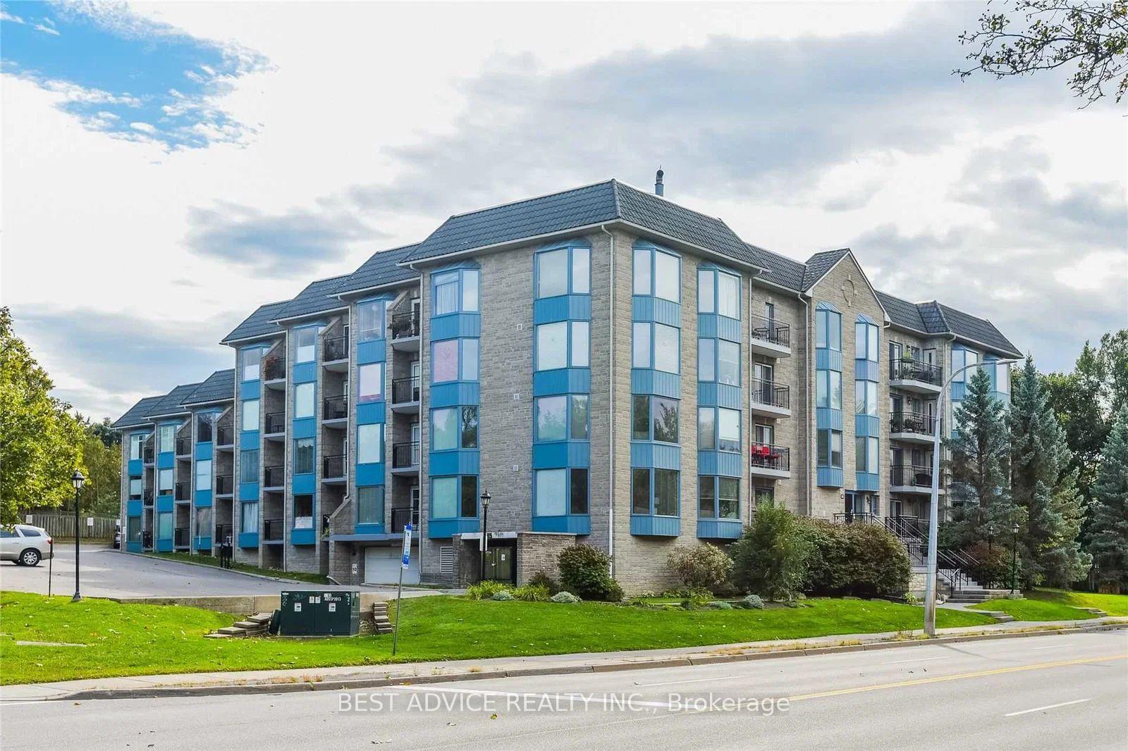 Photo of Unit 104, 85 Wellington Street W