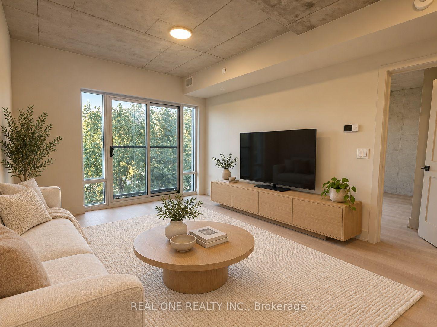 Photo 9 of Unit 404, 810 King Street W, Hamilton, Westdale — HOMEH
