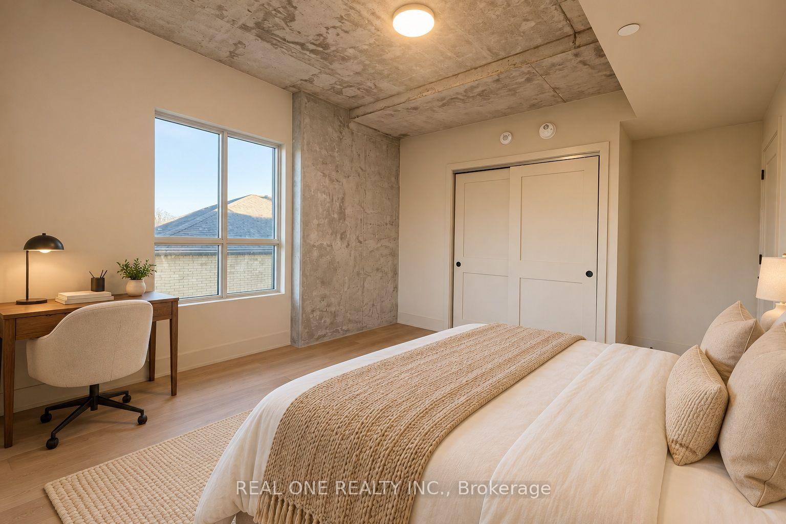 Photo 14 of Unit 404, 810 King Street W, Hamilton, Westdale — HOMEH