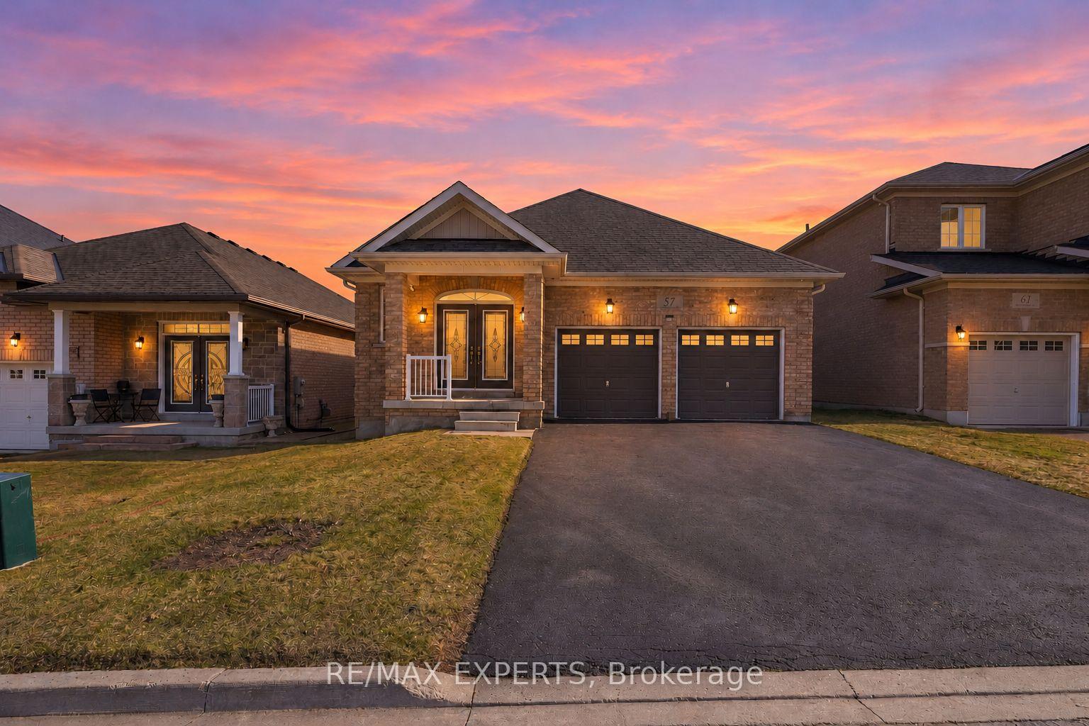 Photo of 57 Hopkins Crescent N