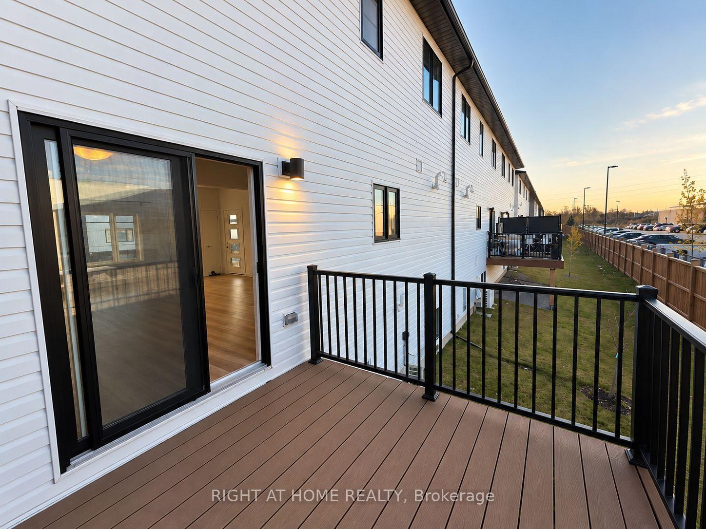 Photo 6 of Unit 223, 4263 Fourth Avenue, Niagara Falls, Downtown — HOMEH