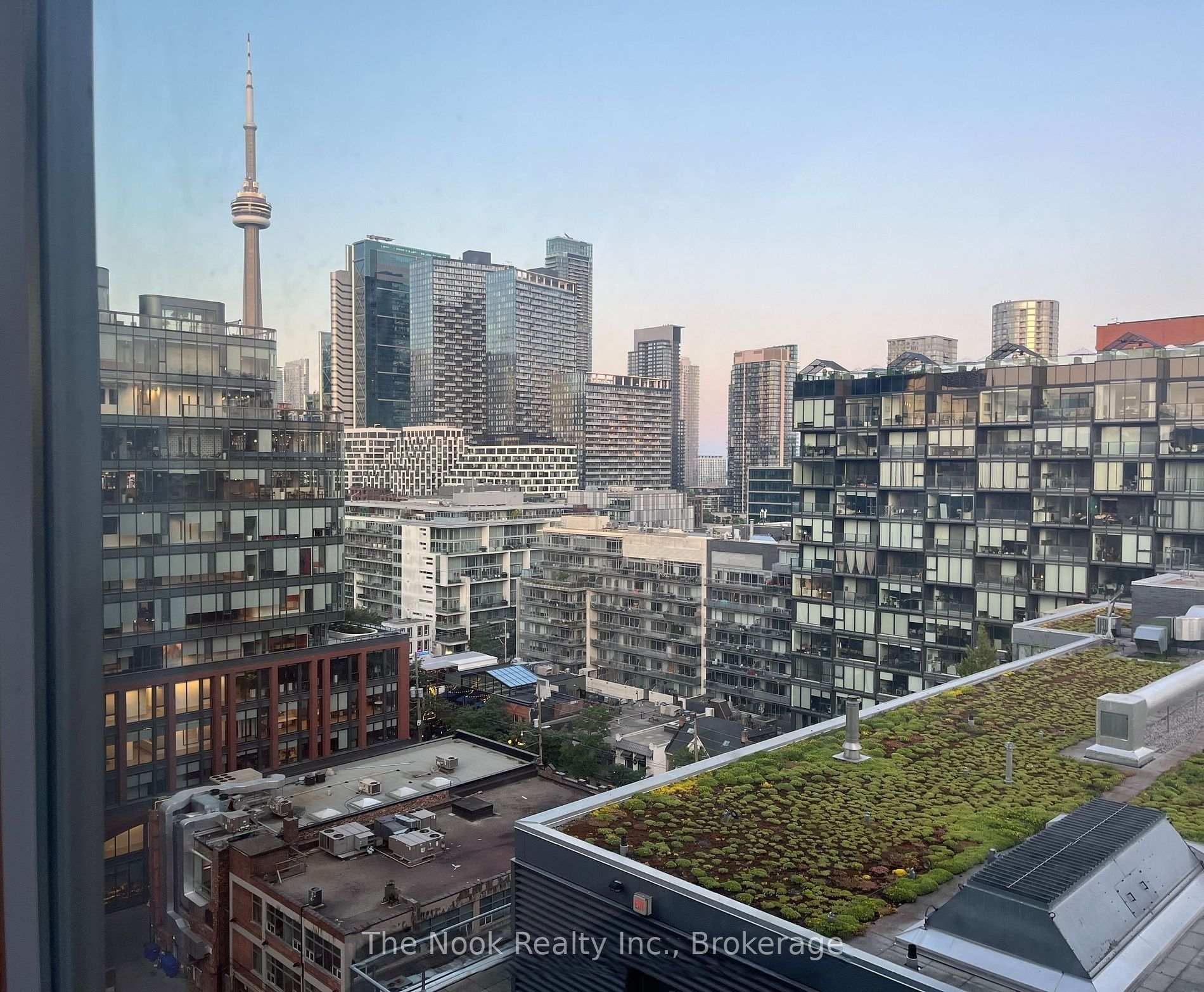 Photo of Unit 1728, 525 Adelaide Street W