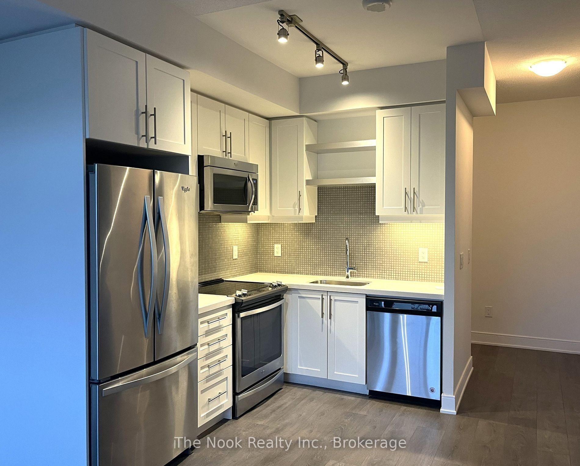 Photo 3 of Unit 1728, 525 Adelaide Street W, Toronto, Waterfront Communities — HOMEH
