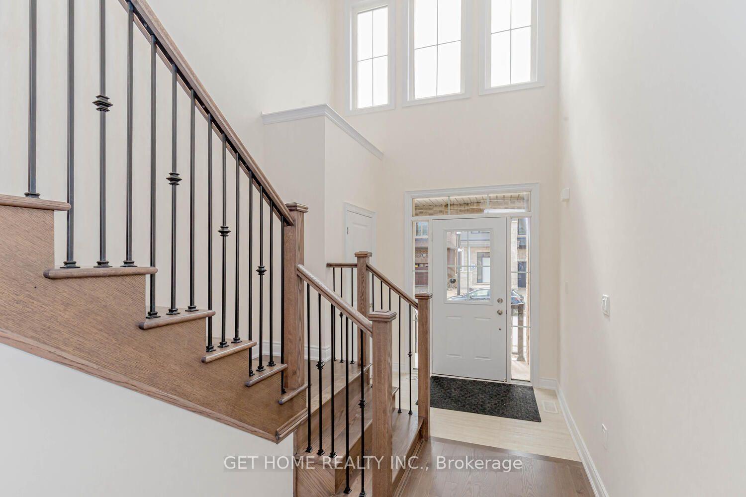 Photo 8 of 617 Fullum Landing, Milton, Cobban — HOMEH