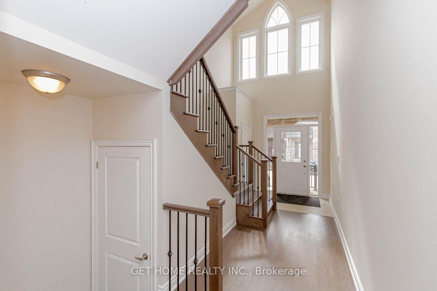 Photo 10 of 617 Fullum Landing, Milton, Cobban — HOMEH