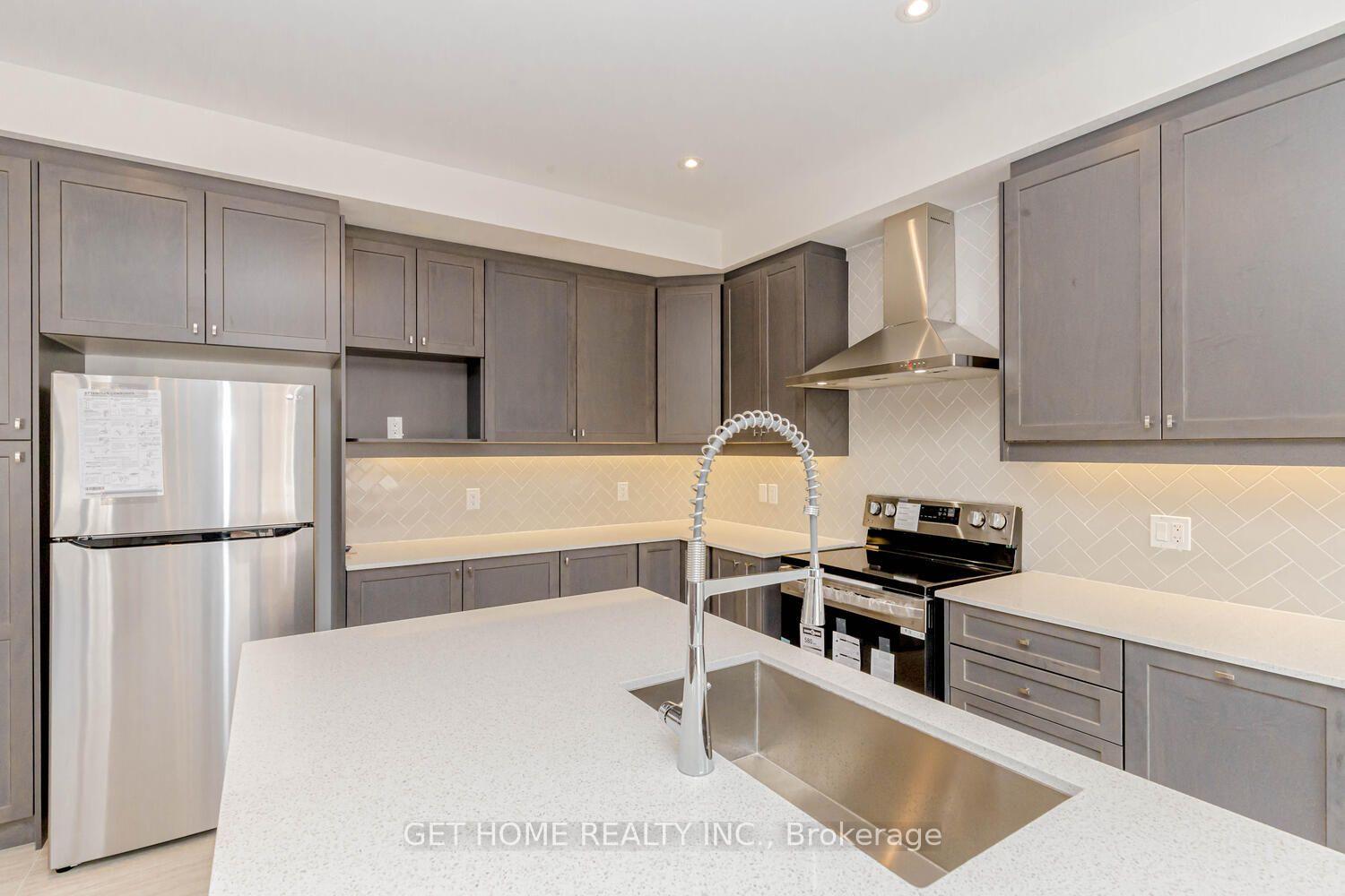 Photo 25 of 617 Fullum Landing, Milton, Cobban — HOMEH