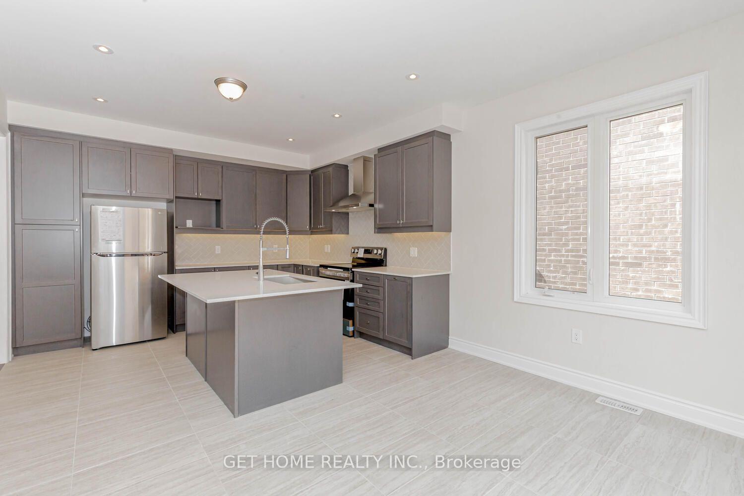 Photo 32 of 617 Fullum Landing, Milton, Cobban — HOMEH