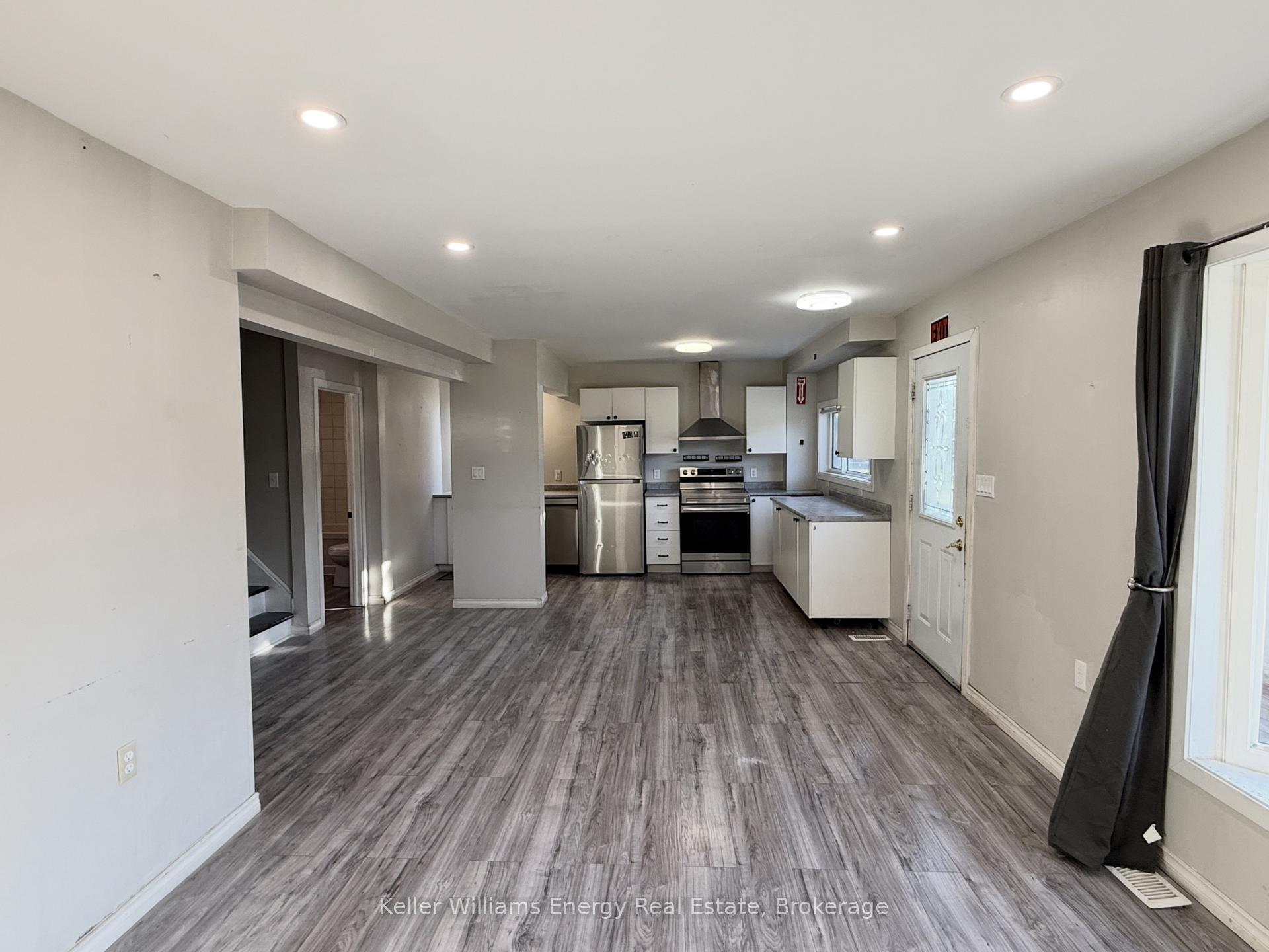 Photo 2 of Unit Main, 273 Wilson Road S, Oshawa, Donevan — HOMEH