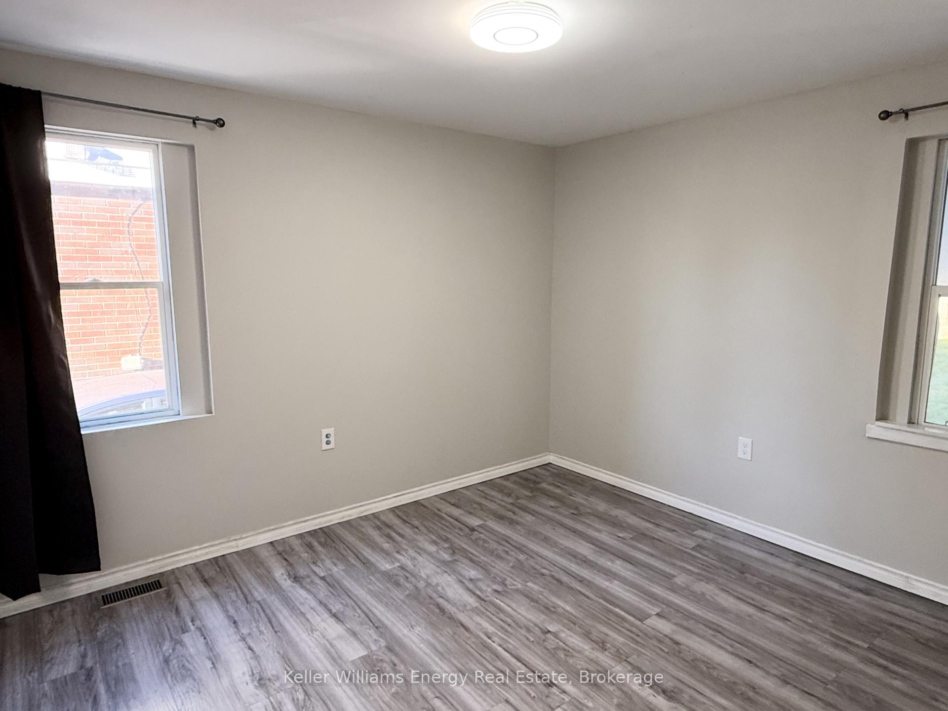 Photo 7 of Unit Main, 273 Wilson Road S, Oshawa, Donevan — HOMEH
