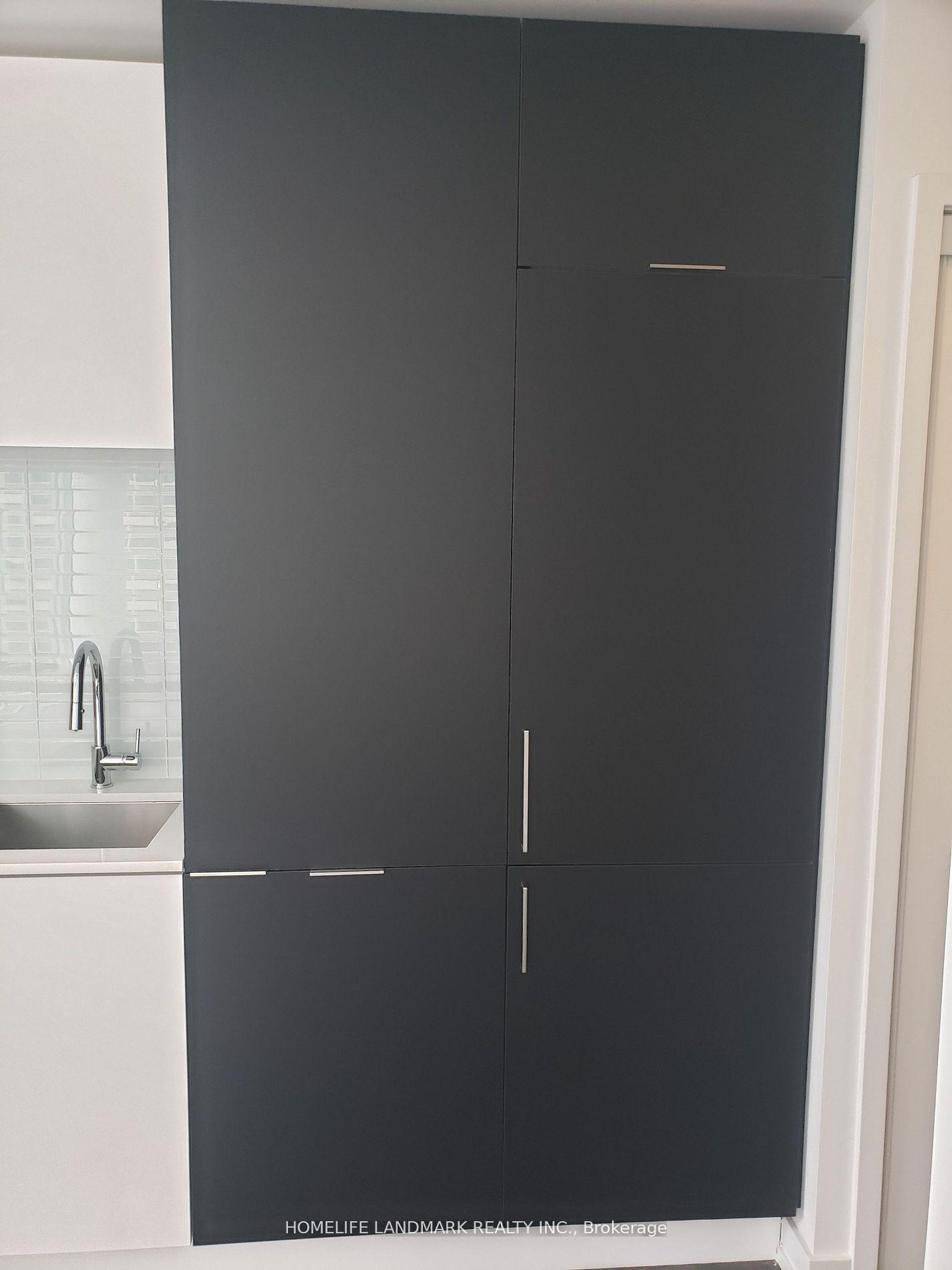 Photo 7 of Unit 1018, 33 Helendale Avenue, Toronto, Yonge-Eglinton — HOMEH