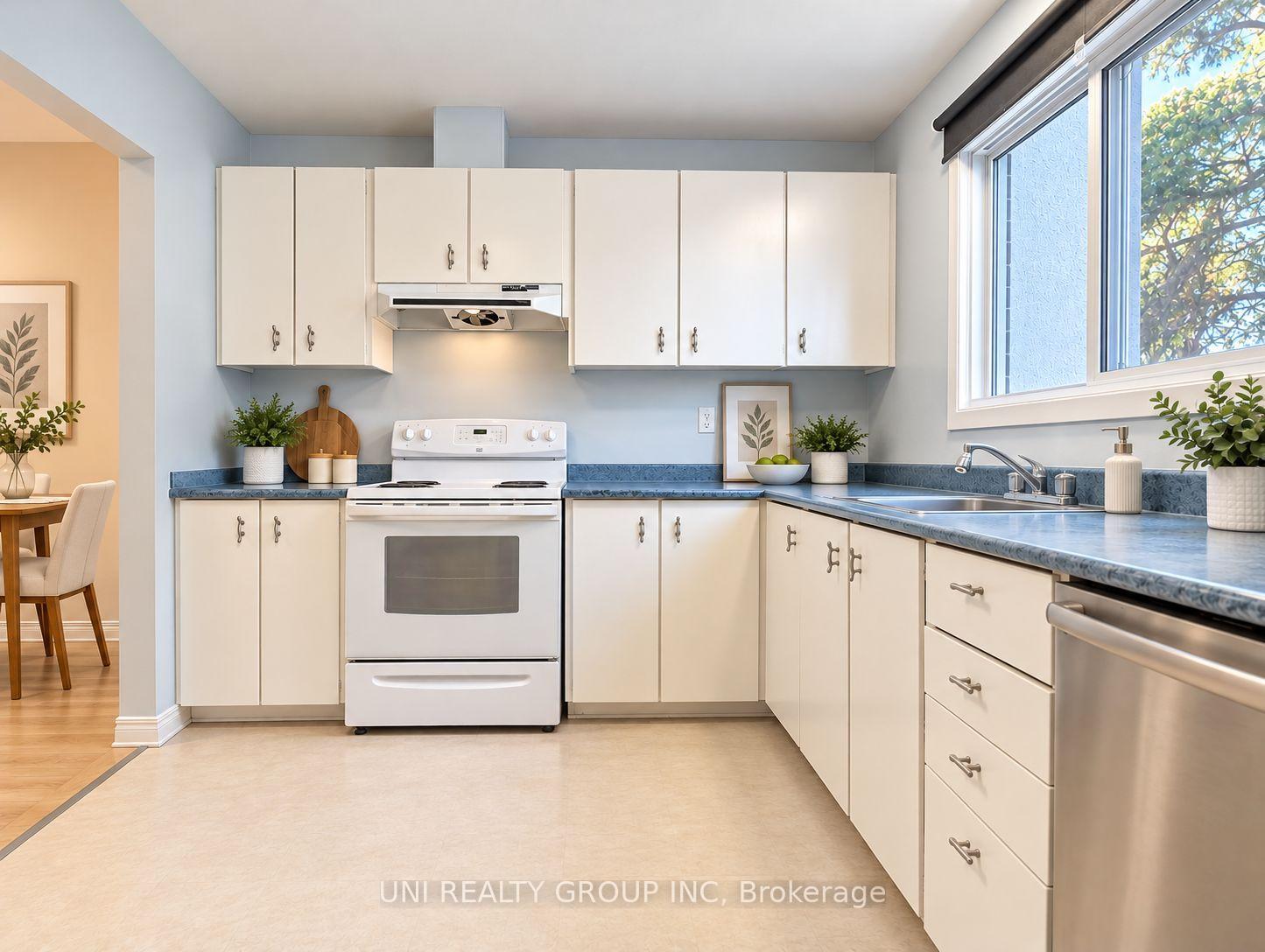 Photo 6 of Unit 8, 1280 Cahill Drive, Ottawa, South Keys — HOMEH