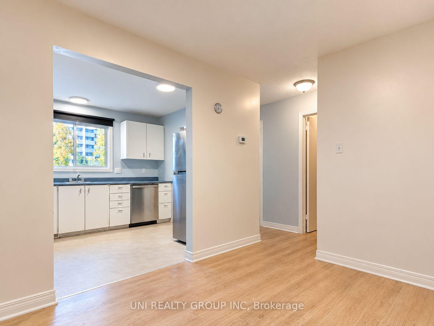 Photo 11 of Unit 8, 1280 Cahill Drive, Ottawa, South Keys — HOMEH